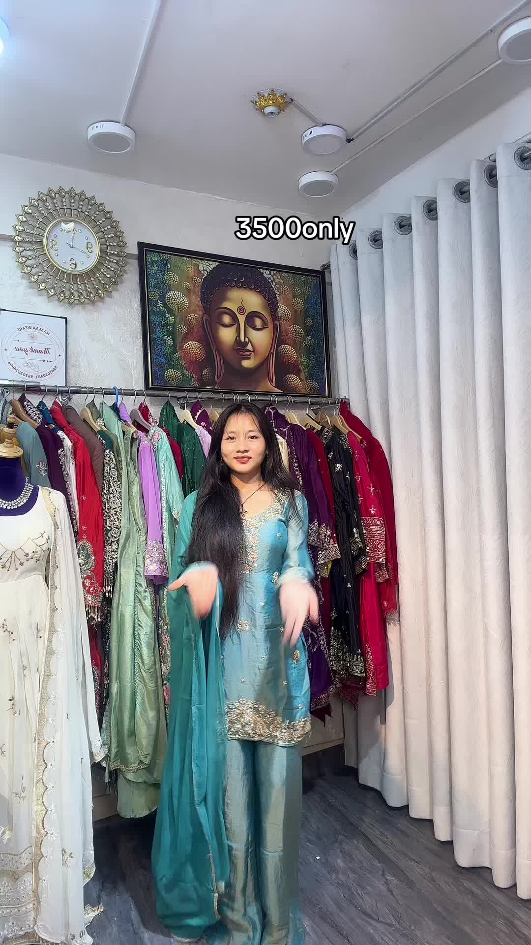 @NAAFAA CLOTHING STORE