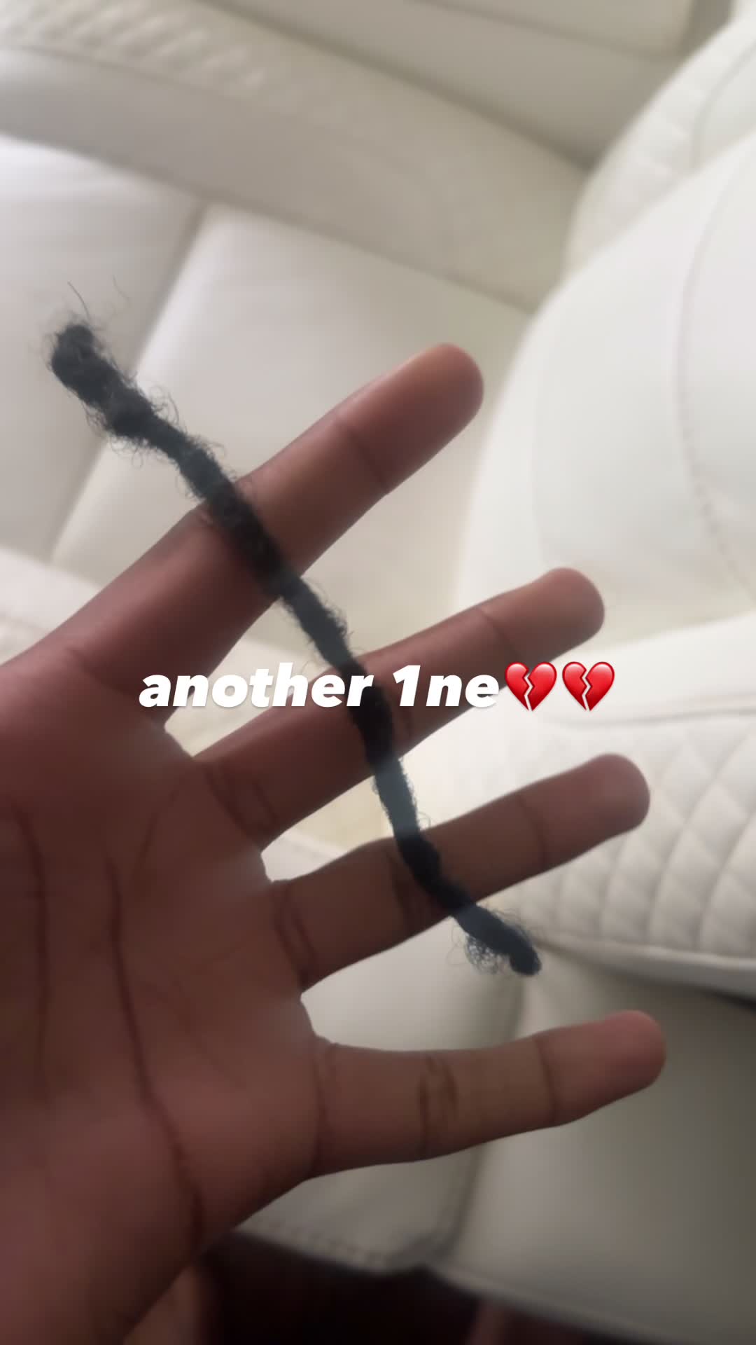 @𖤐
