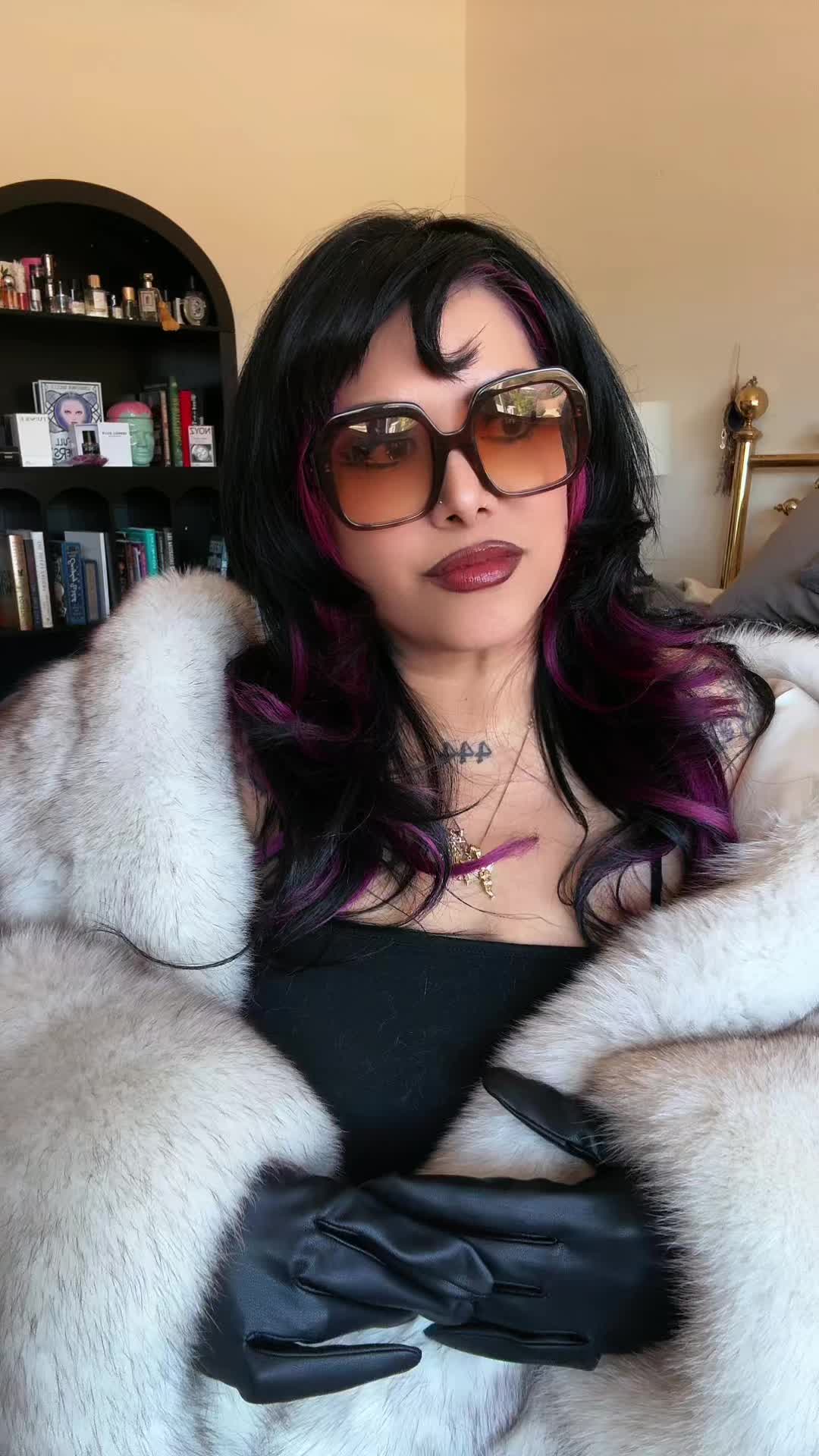@🦇Desiree Wildassbih 🦇