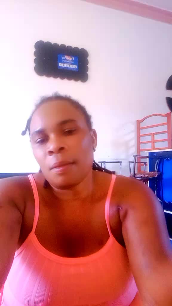 @user2305877798292