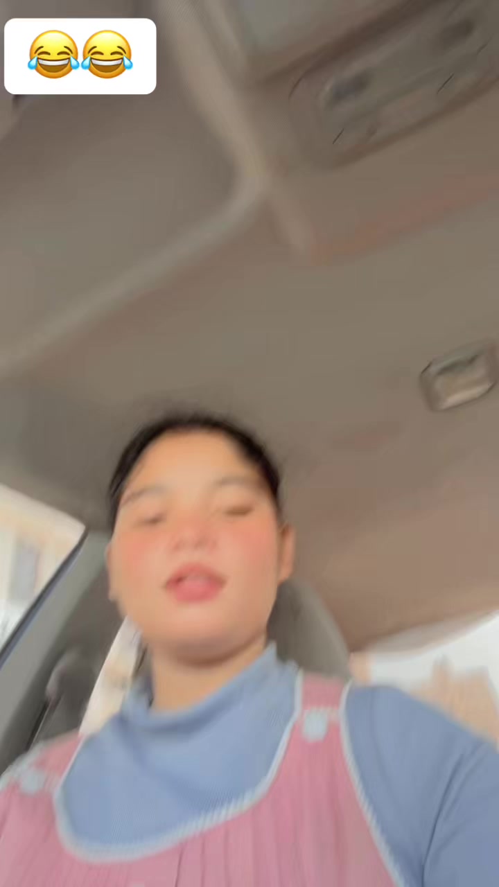 @(Nishubattra) world queen 👸