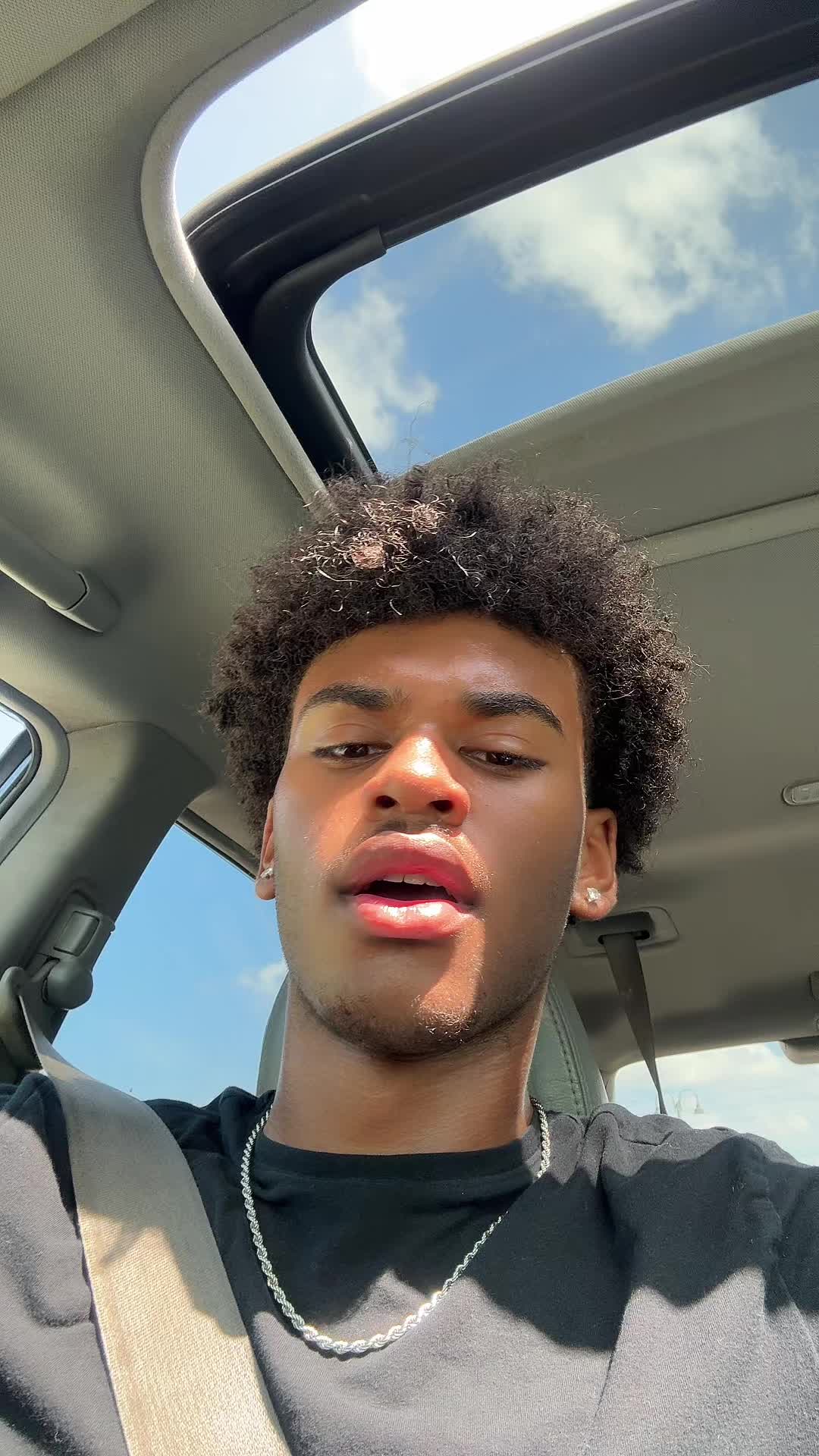 @Zavier Castillo