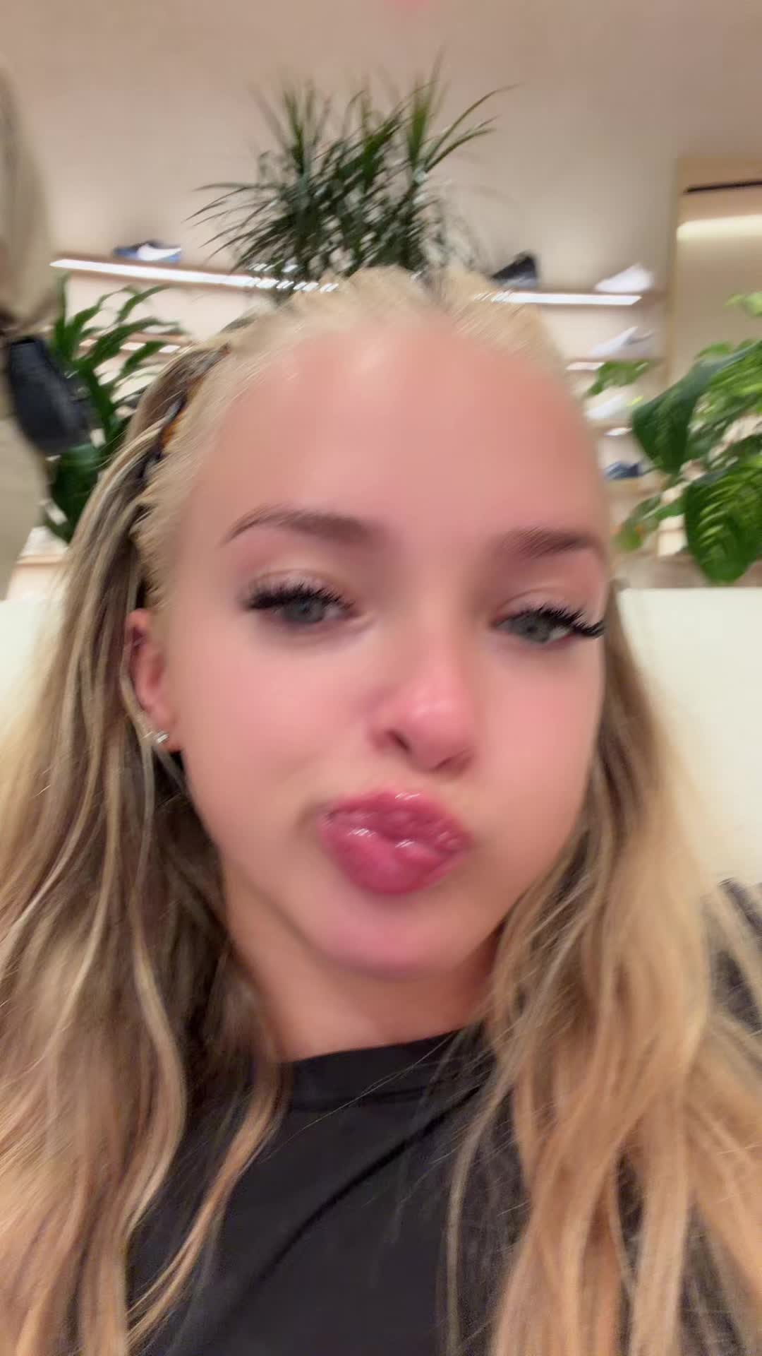 @jujub3an_