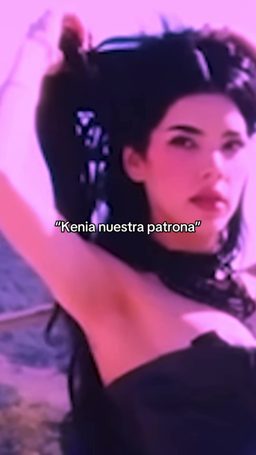 @La Más Plutona 🫧