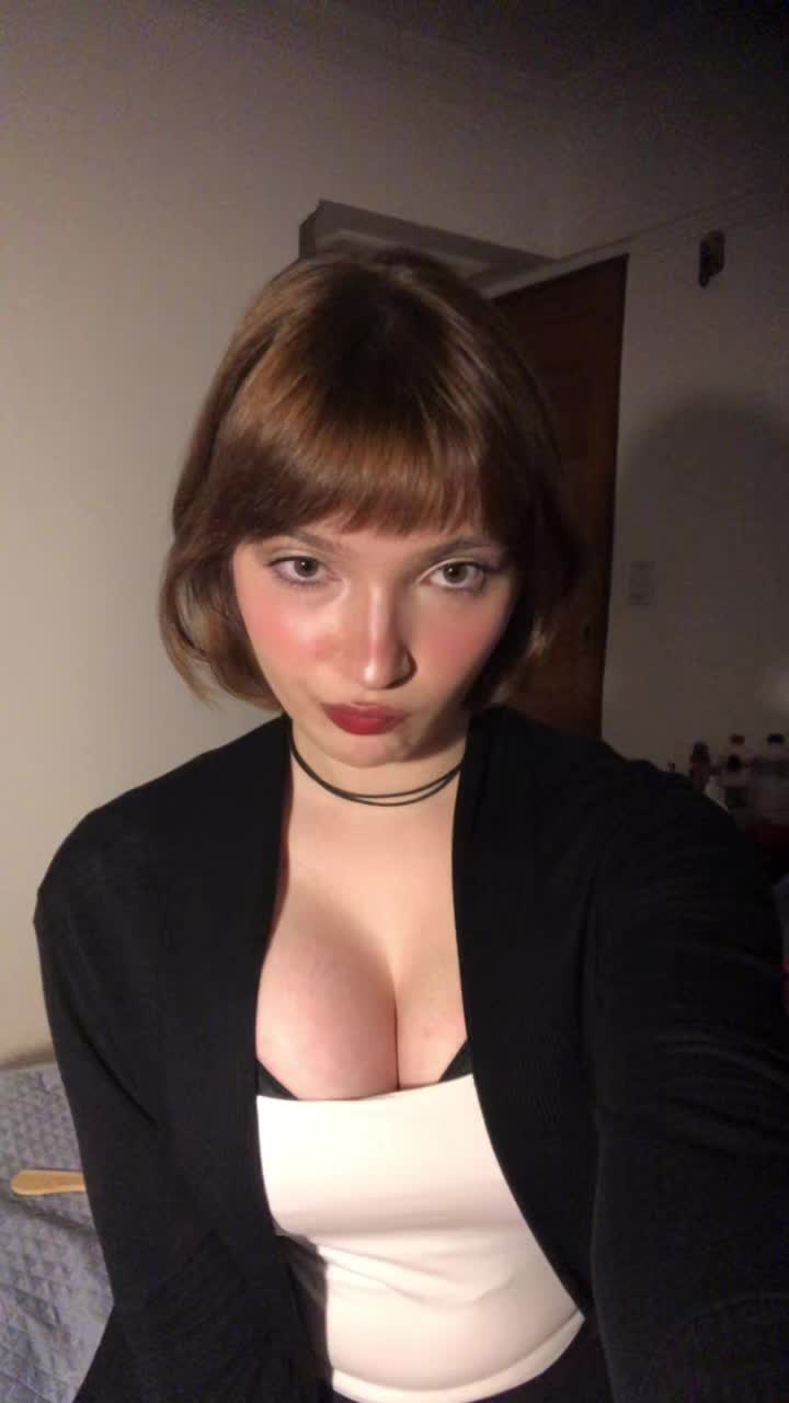 @reviewdebatatafrita
