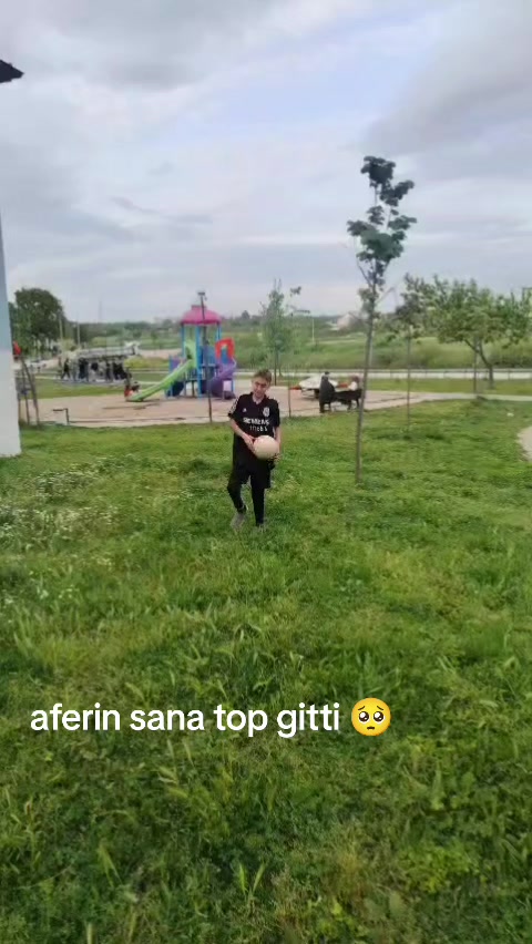 @HALİL_1903 🤍🖤