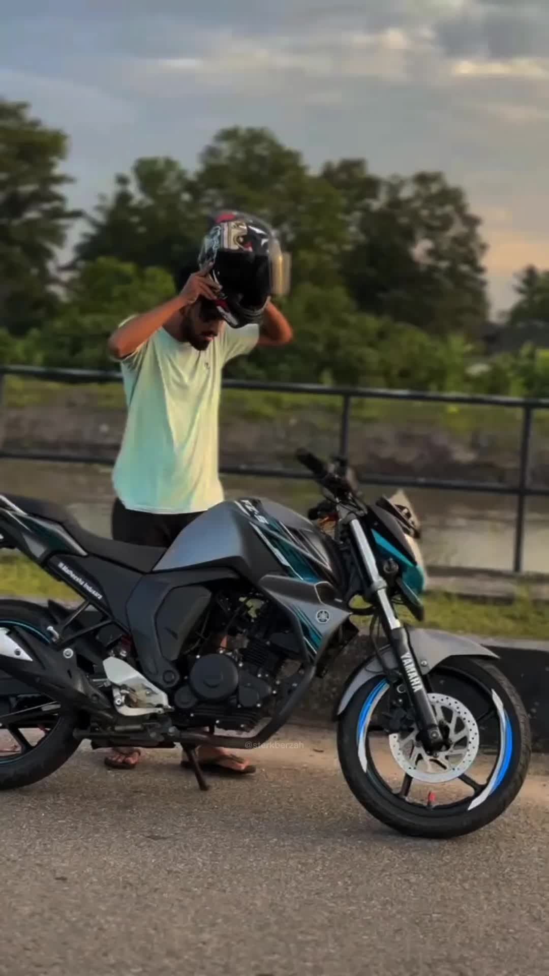 @𝙈𝘼𝙏𝙃𝙀𝙀𝙎𝙃𝘼 🖤✔️