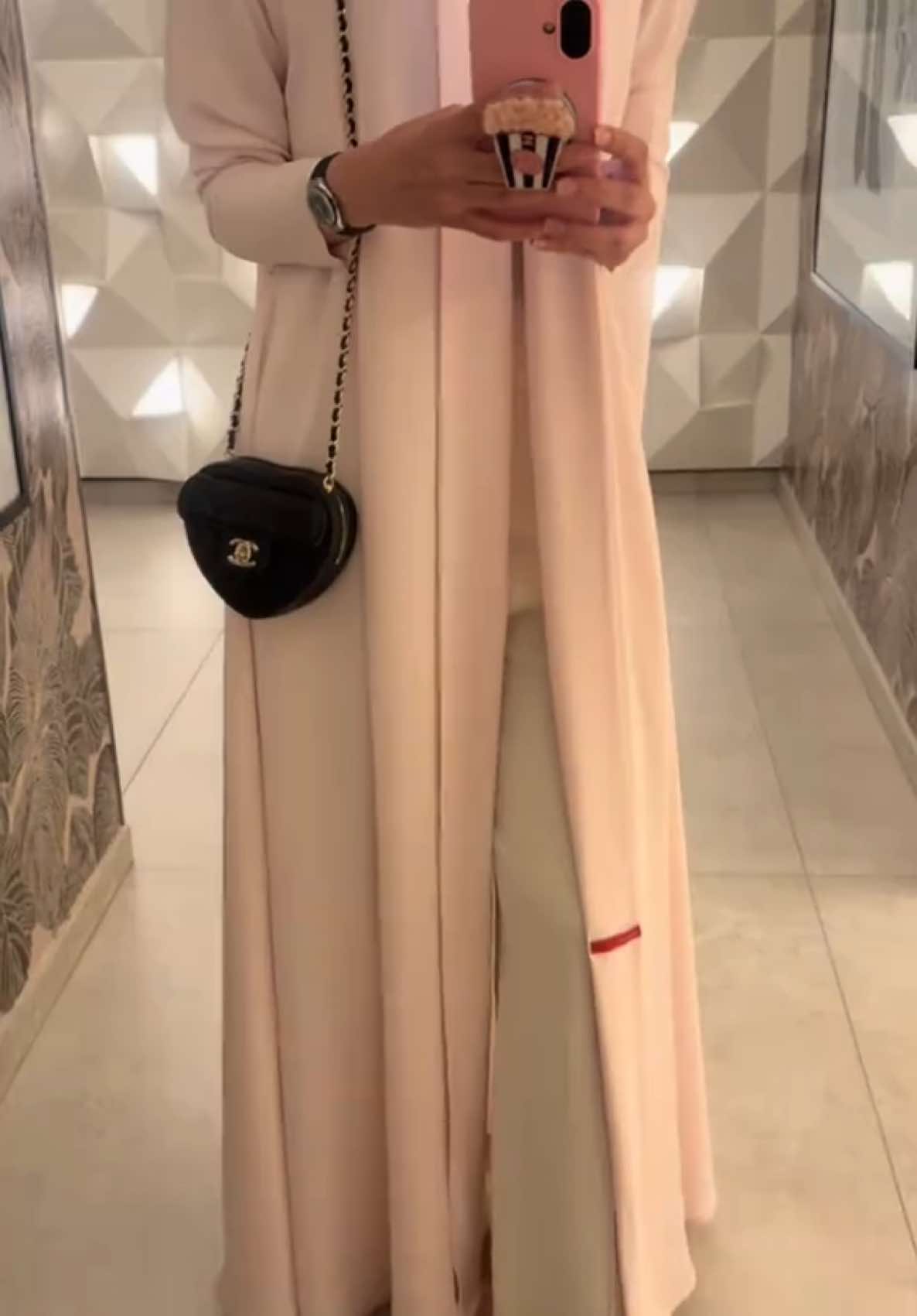 @Roudh&aacute;binshahab