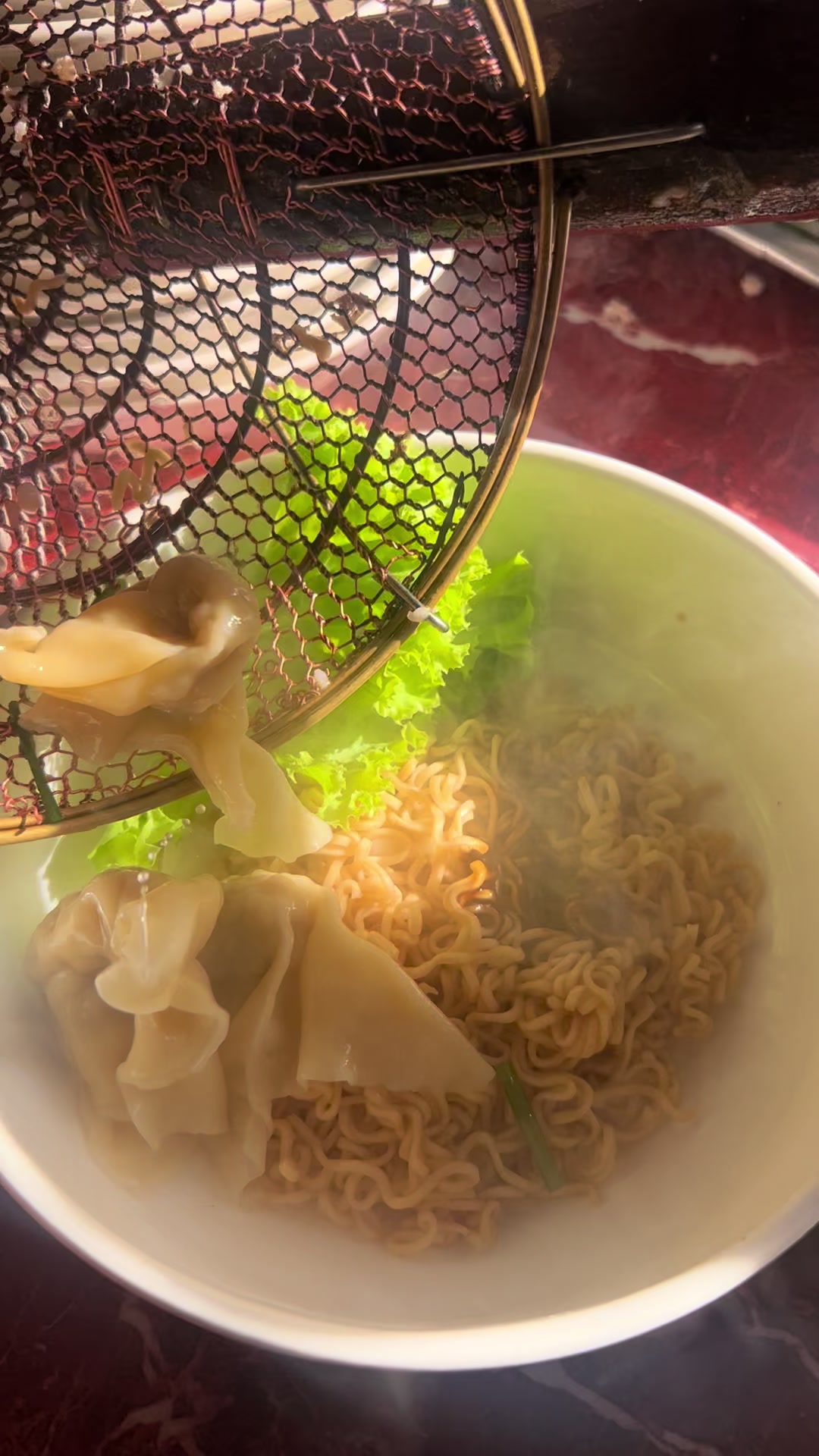 @មីគាវហេងហេងក្រុងកំពត