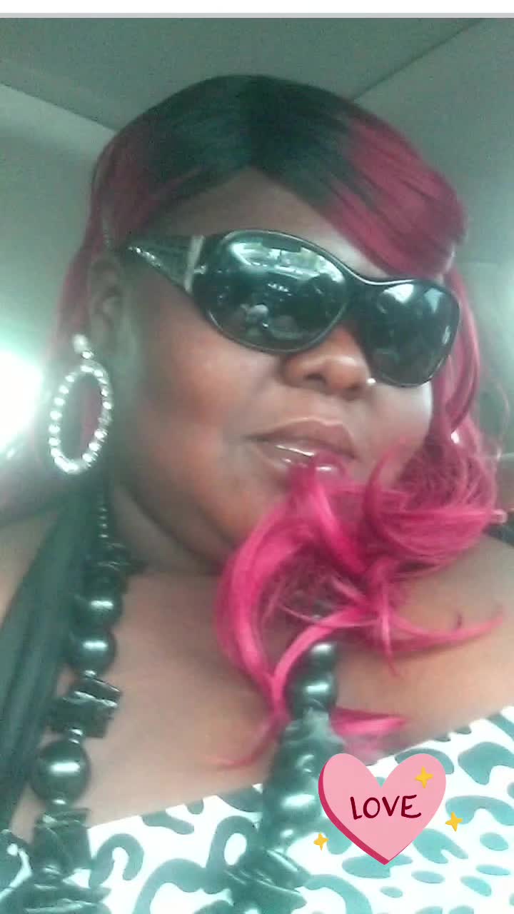 @tika tika 2sexy
