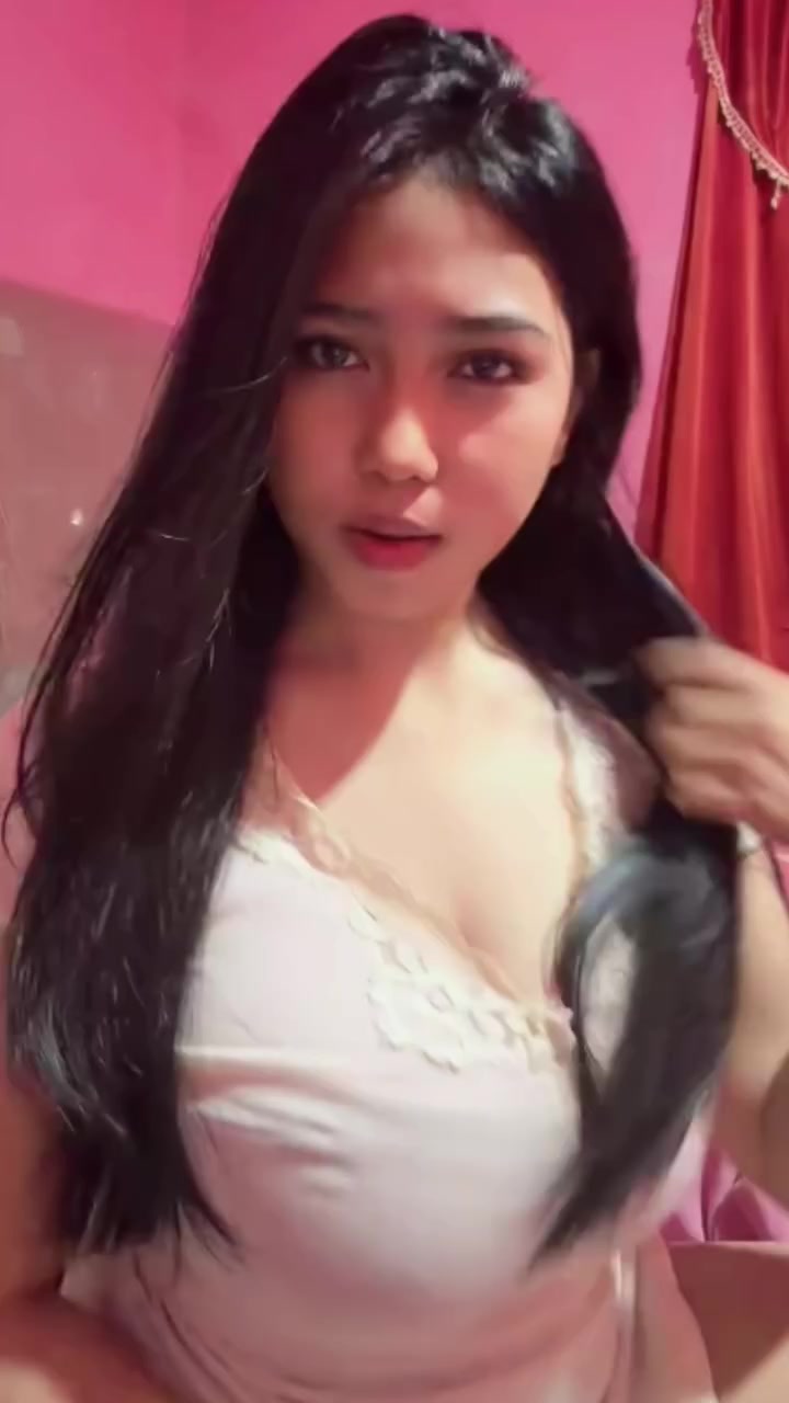 @Kartika_yundia