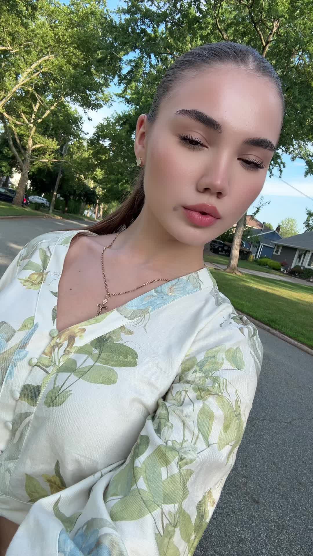 @𝒜.