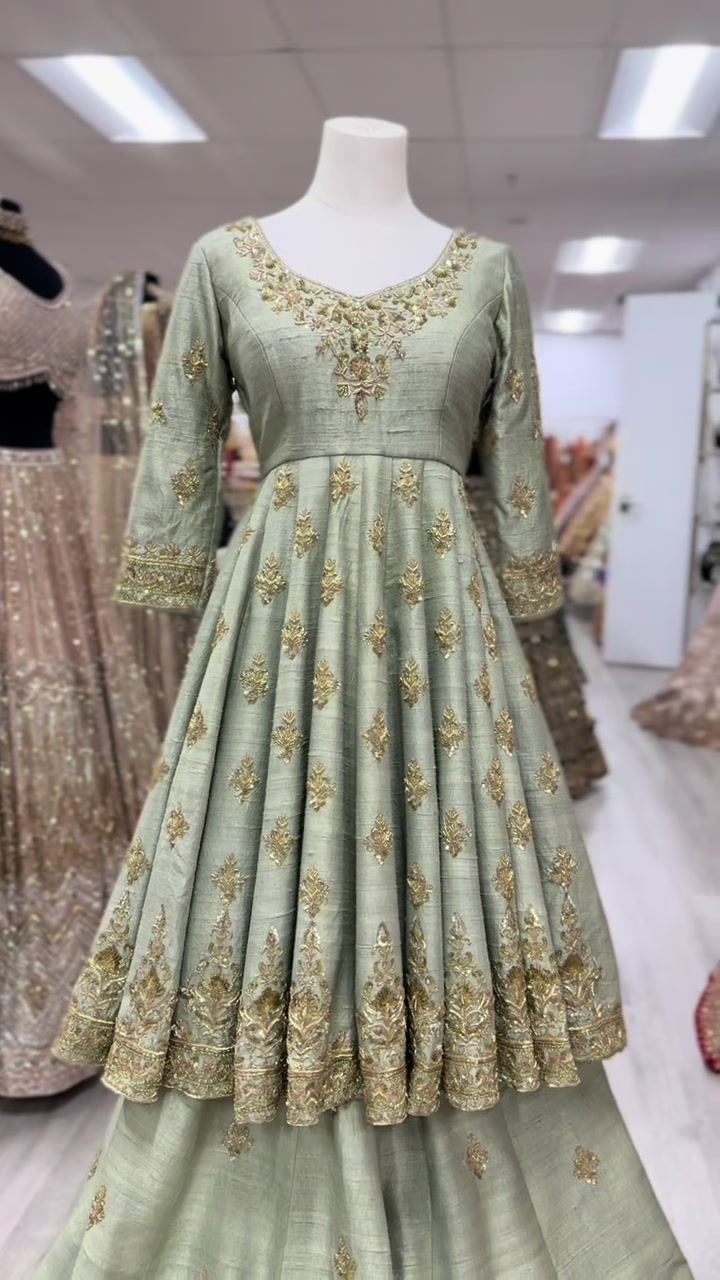 @evotique