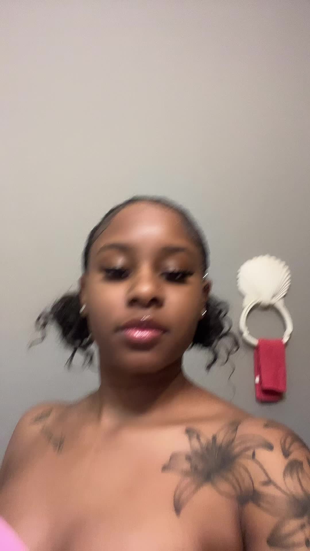 @Salieee