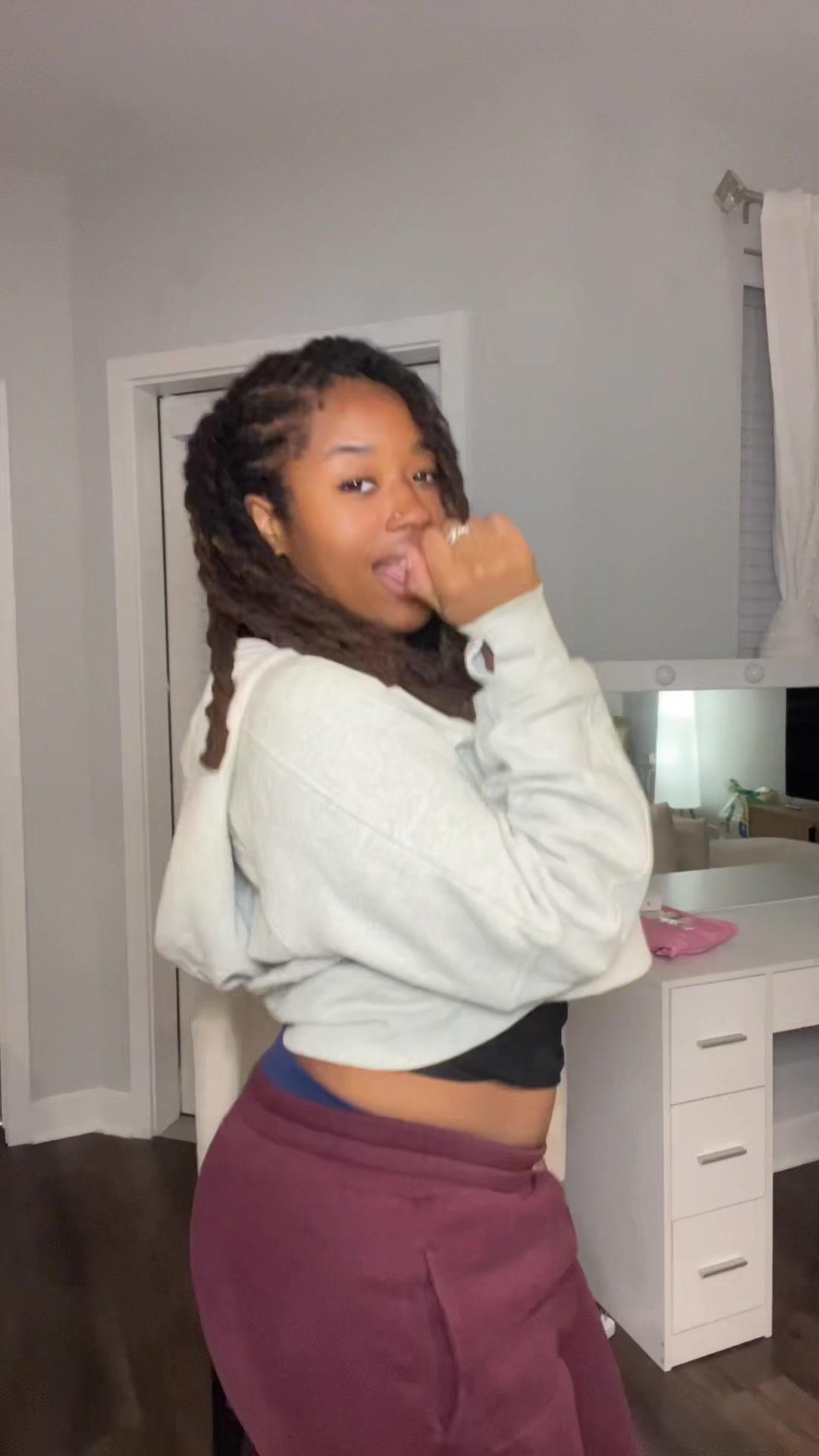 @mybmya