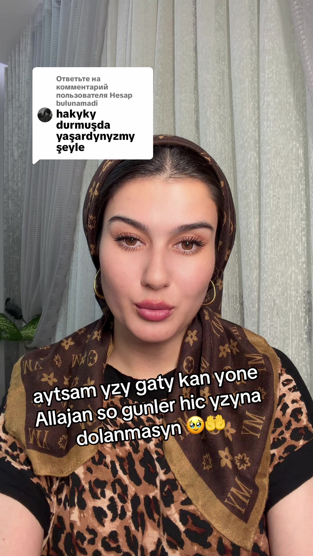 @Sara make_up