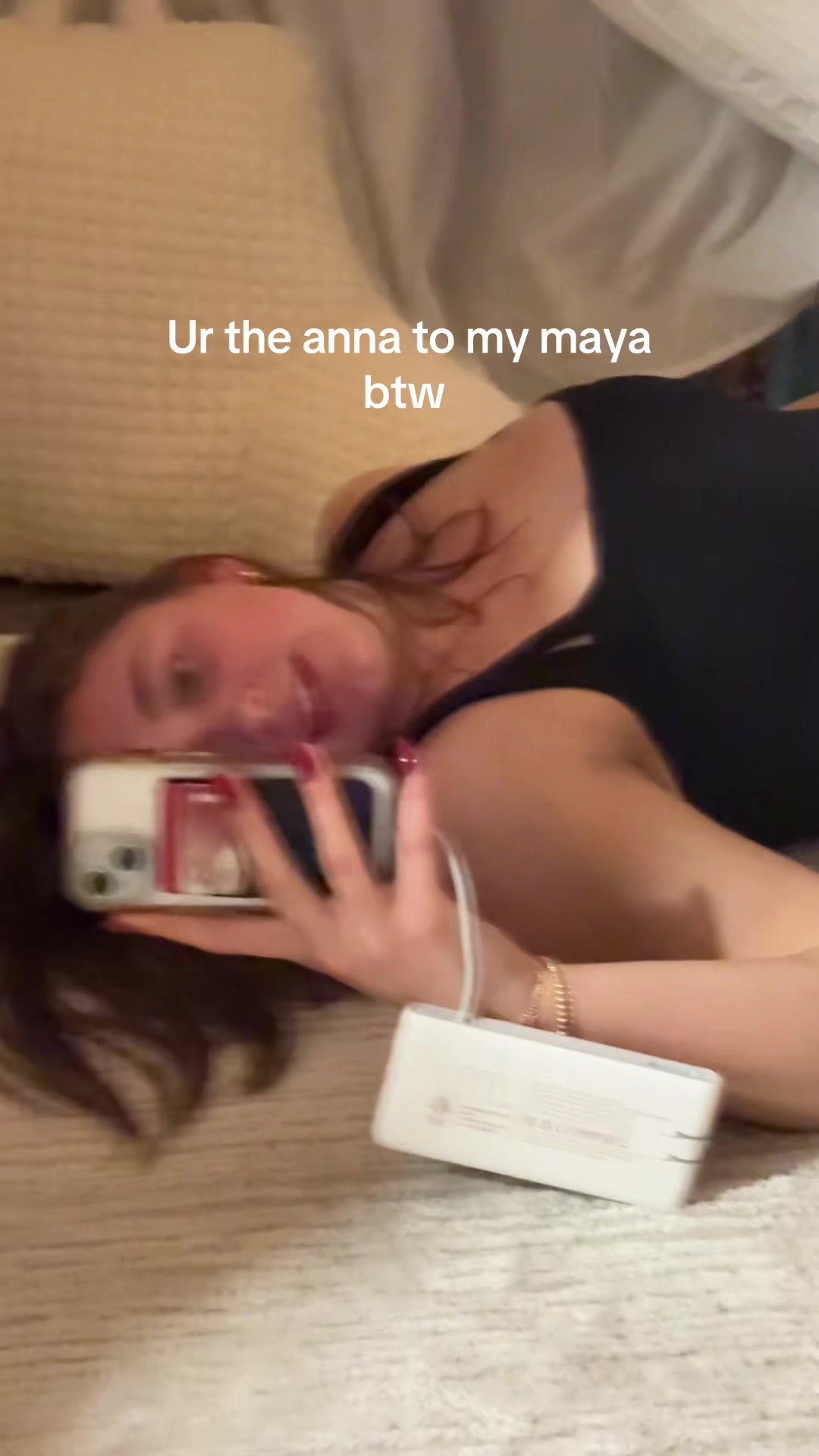 @caroline