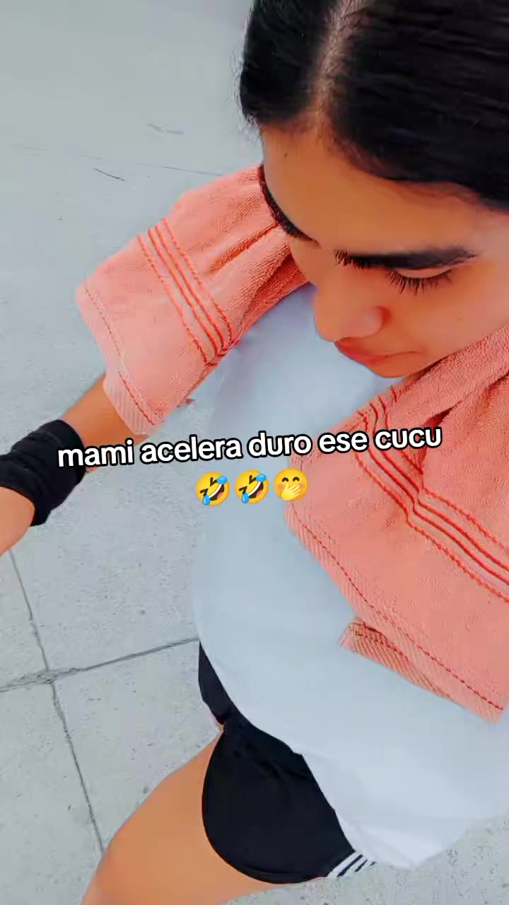 @Dennisse plaza Valdez ๐ด๐