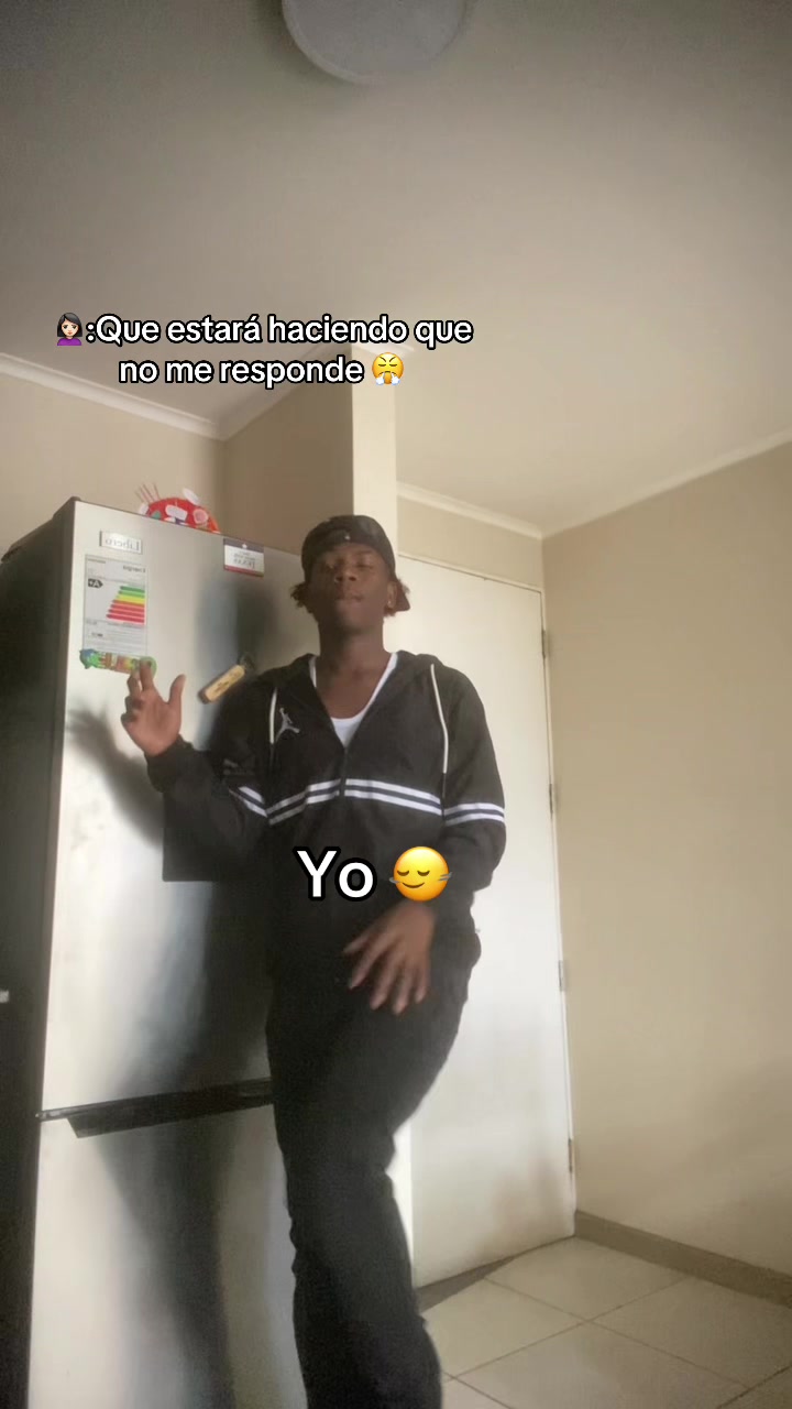 @Smokkey🦗