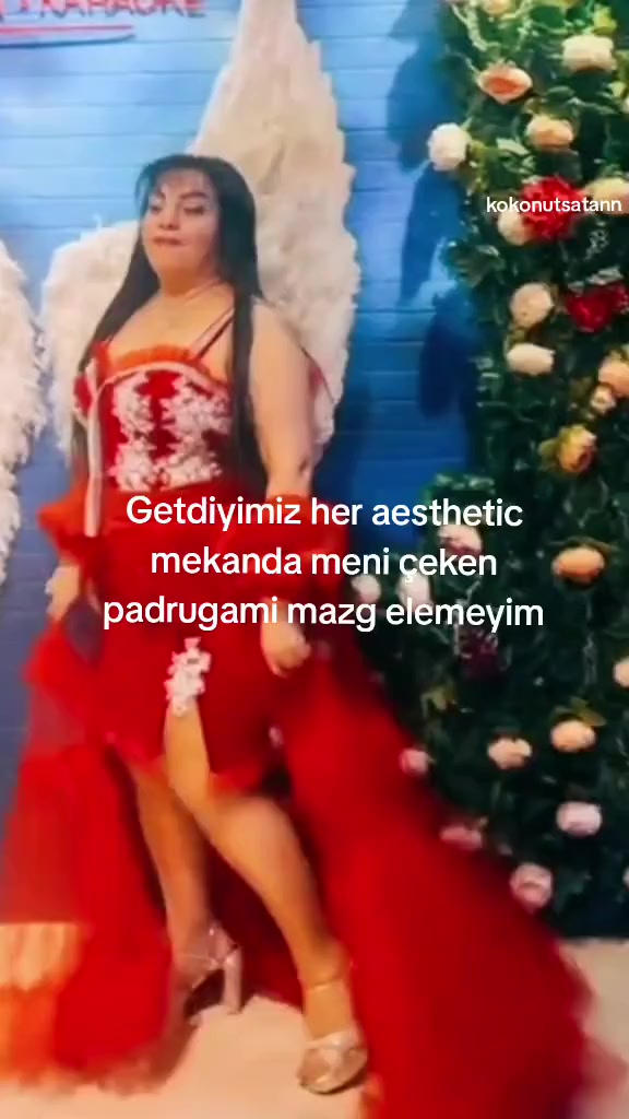 @🥥