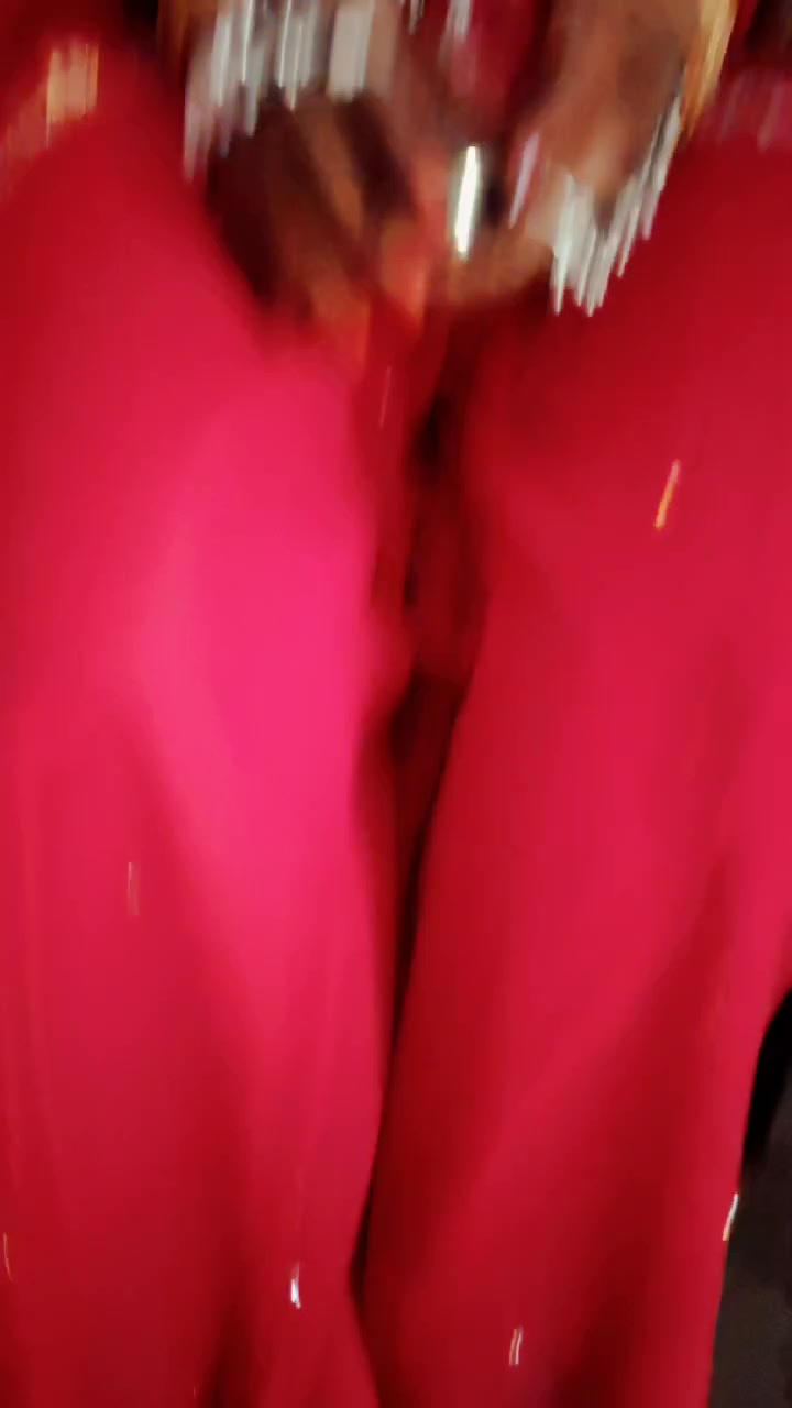 @Jåmúñà❣️❣️