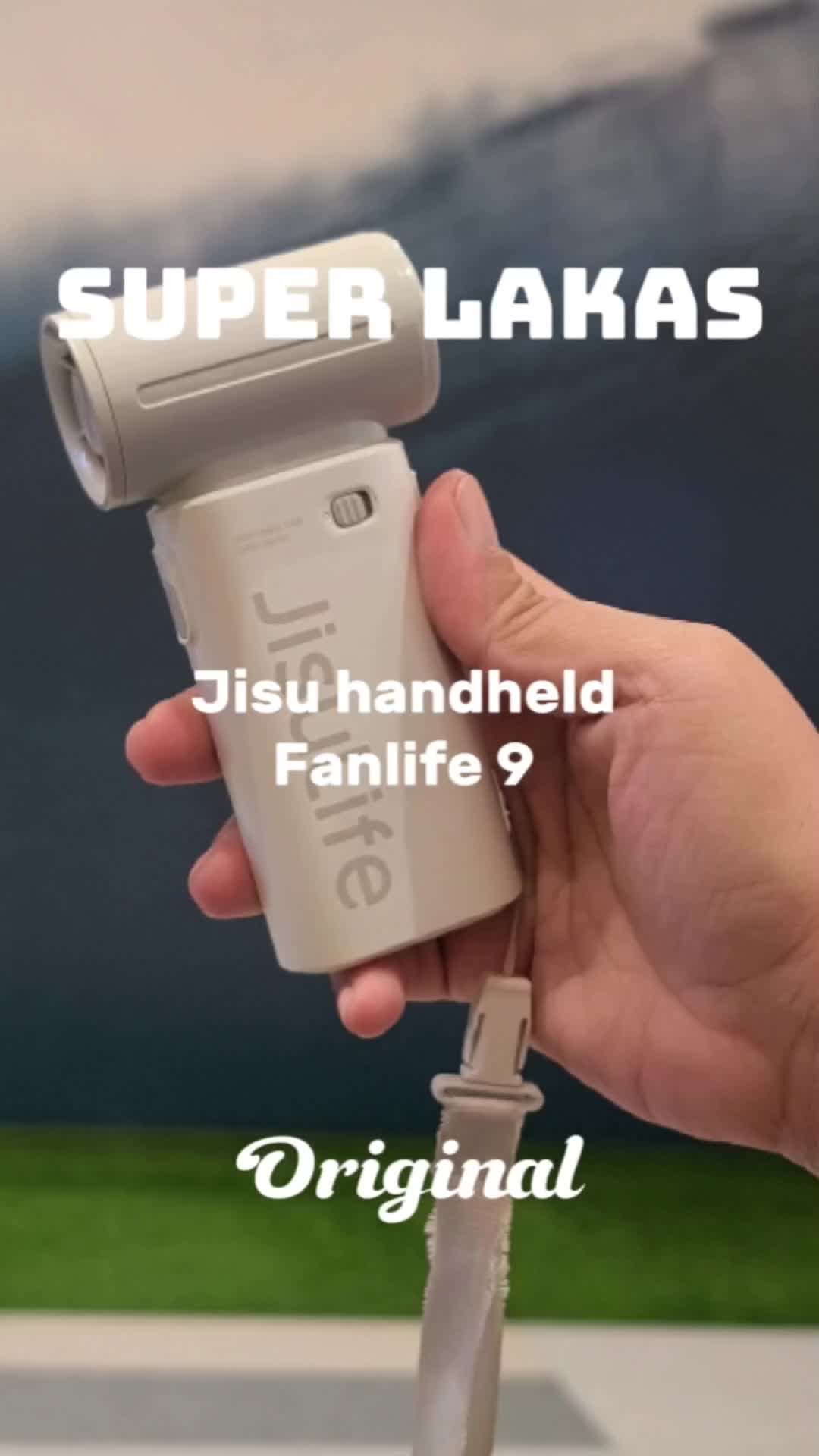 @direkmona17