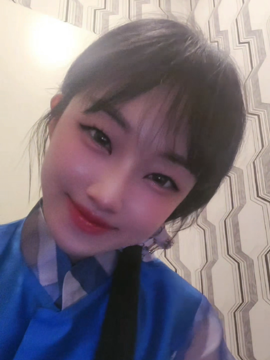 @9/1🎊 1주년 🇰🇷올리비아💛🧸