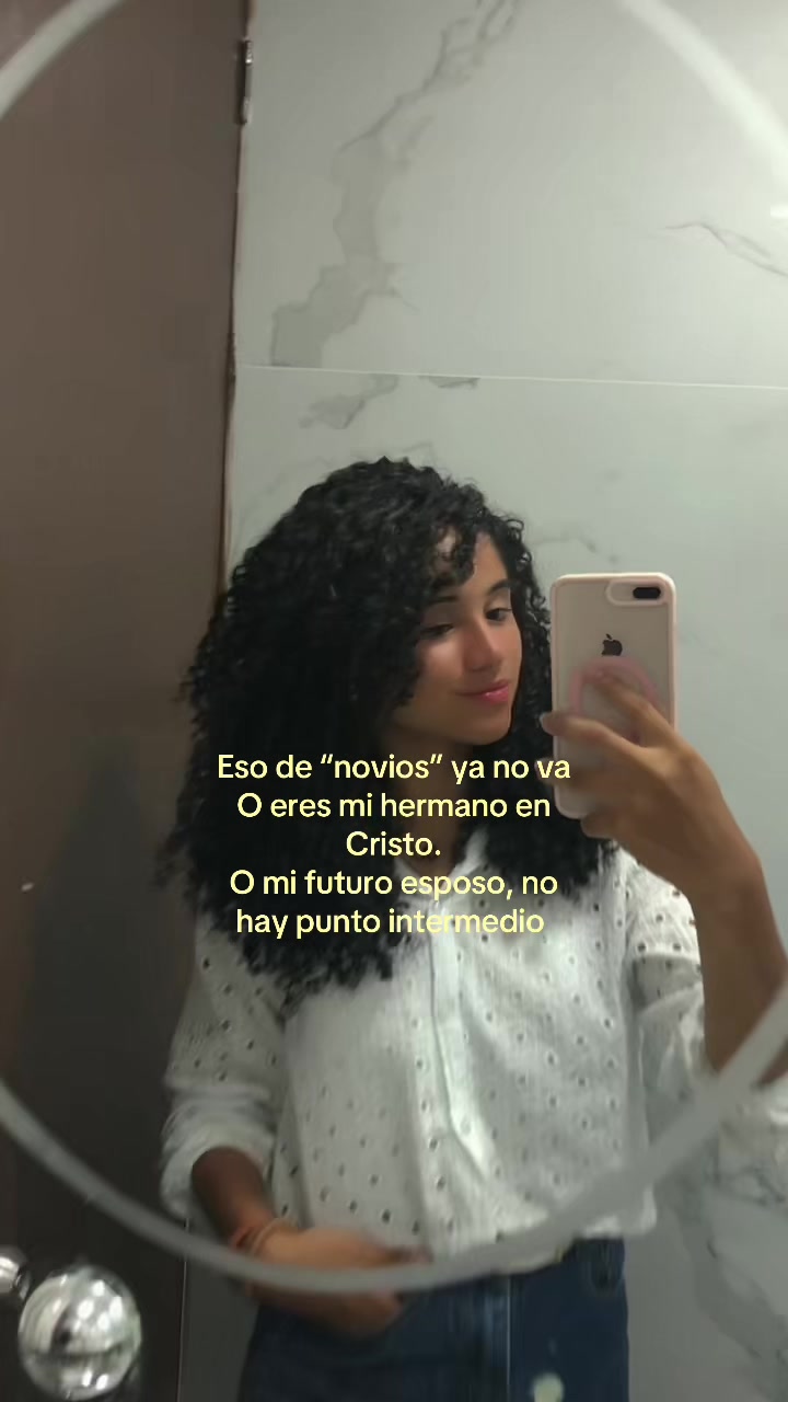 @lenith_vargas