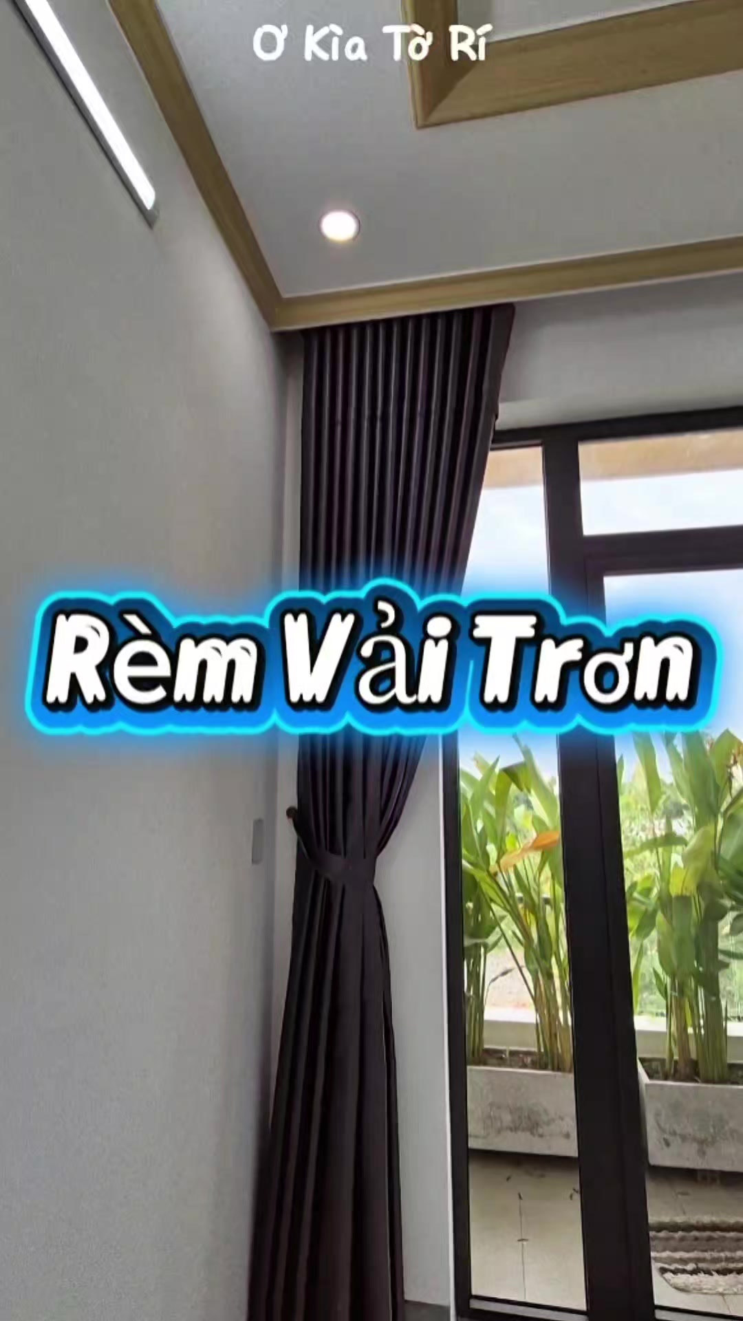 @Ơ K&igrave;a Tờ R&iacute;