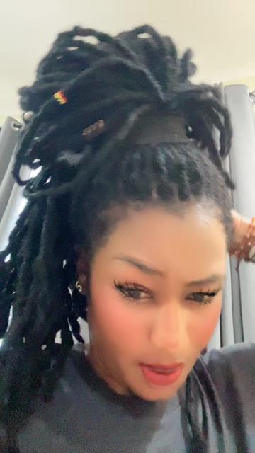 @Cleopatrapoulsen   🧿🪬