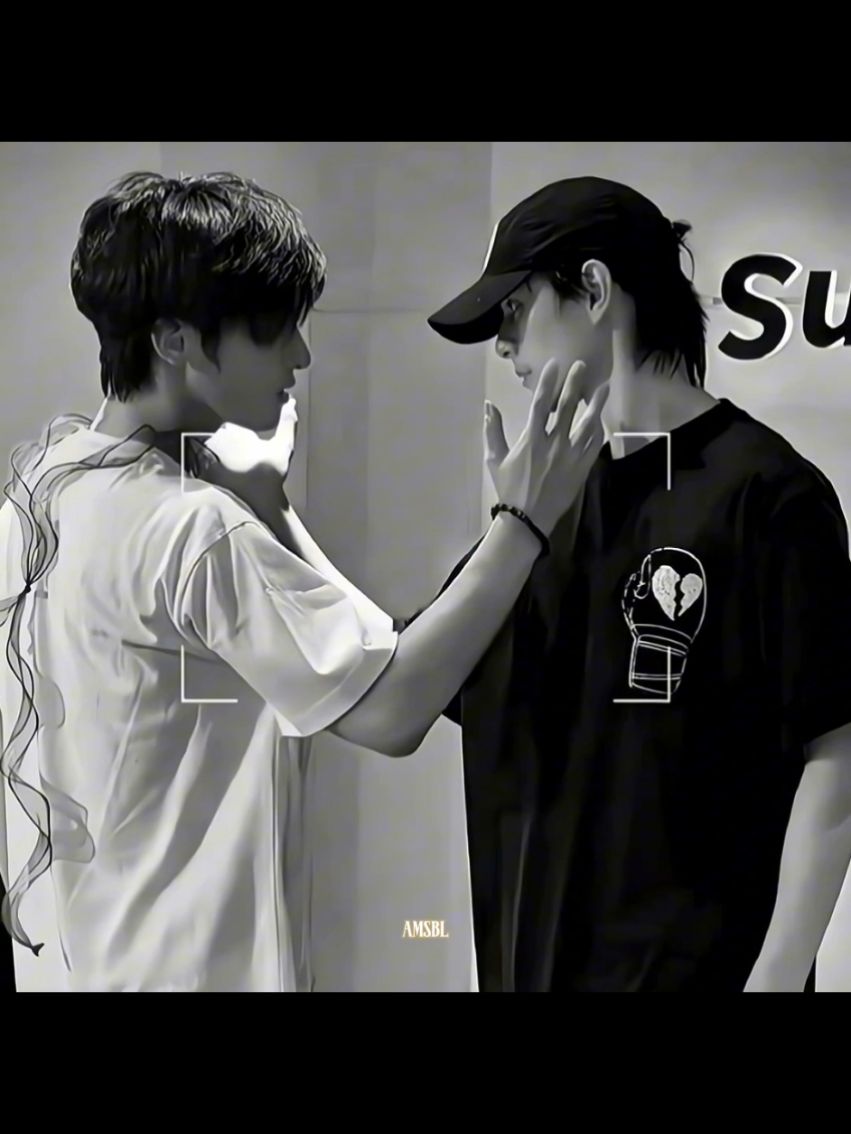 @๐โ
๏ธโจ