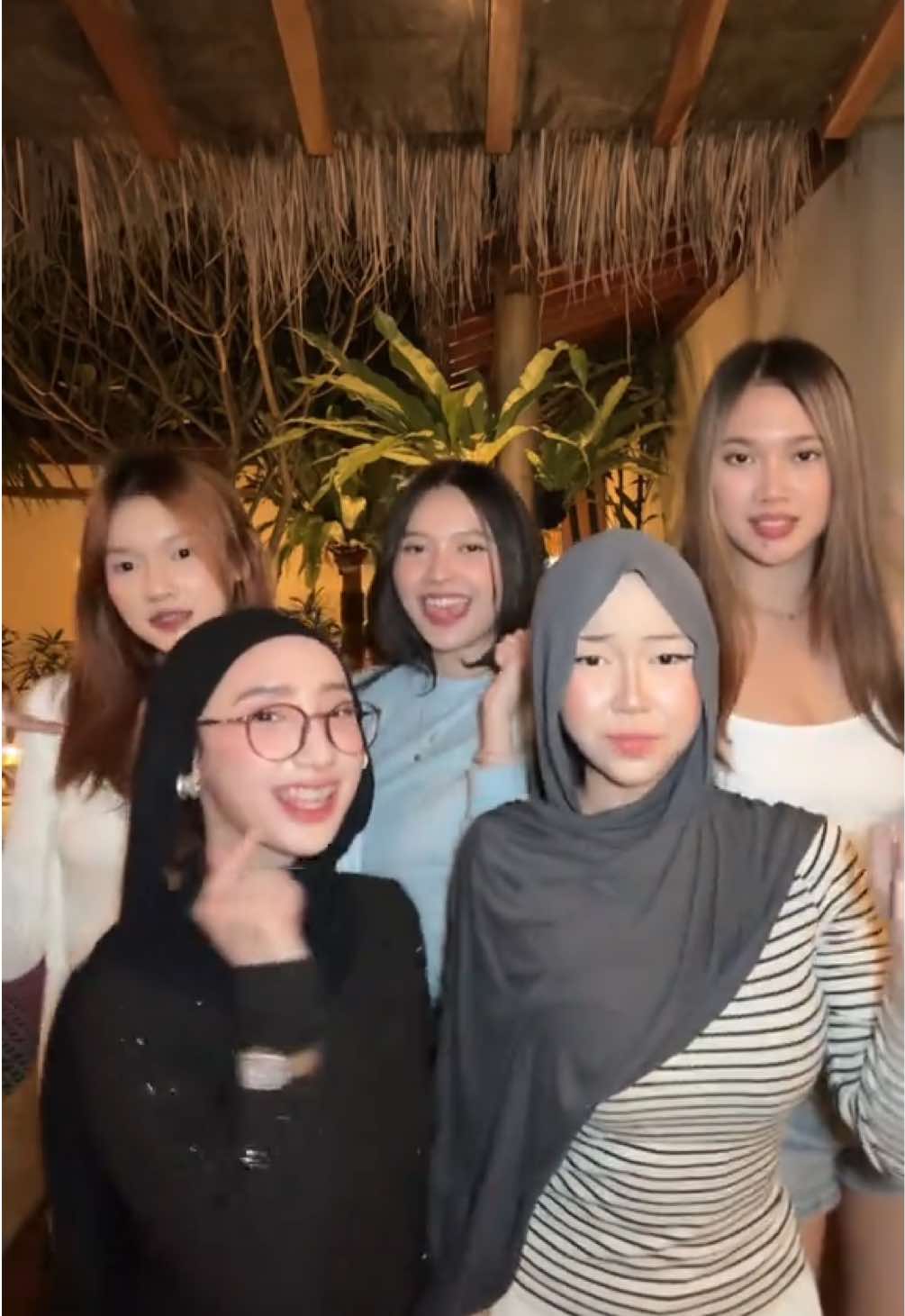 @piews