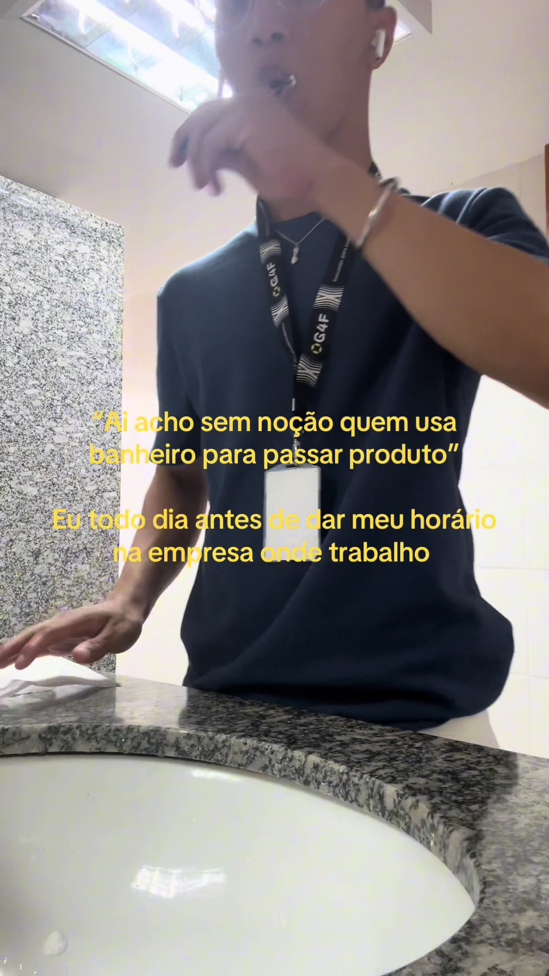 @Fuck,and Caio