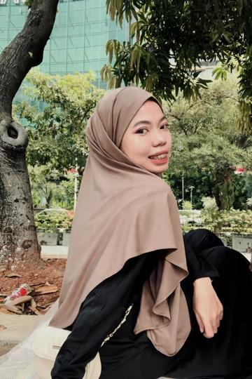 @ILA | Petite girls 143cm