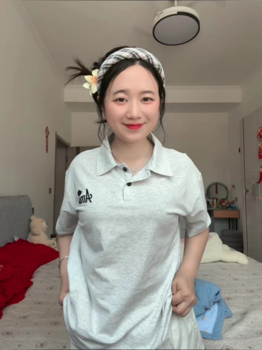 @P"🦋"Z(^。^)