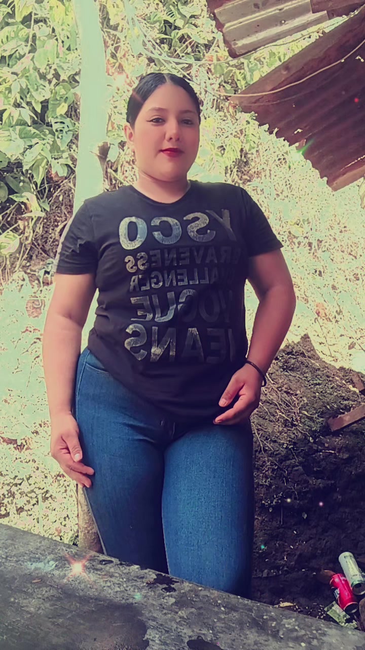 @VANESSA RIVAS🥰