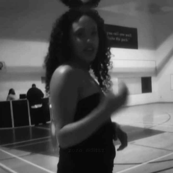 @zoeyy🐰ྀི🤍