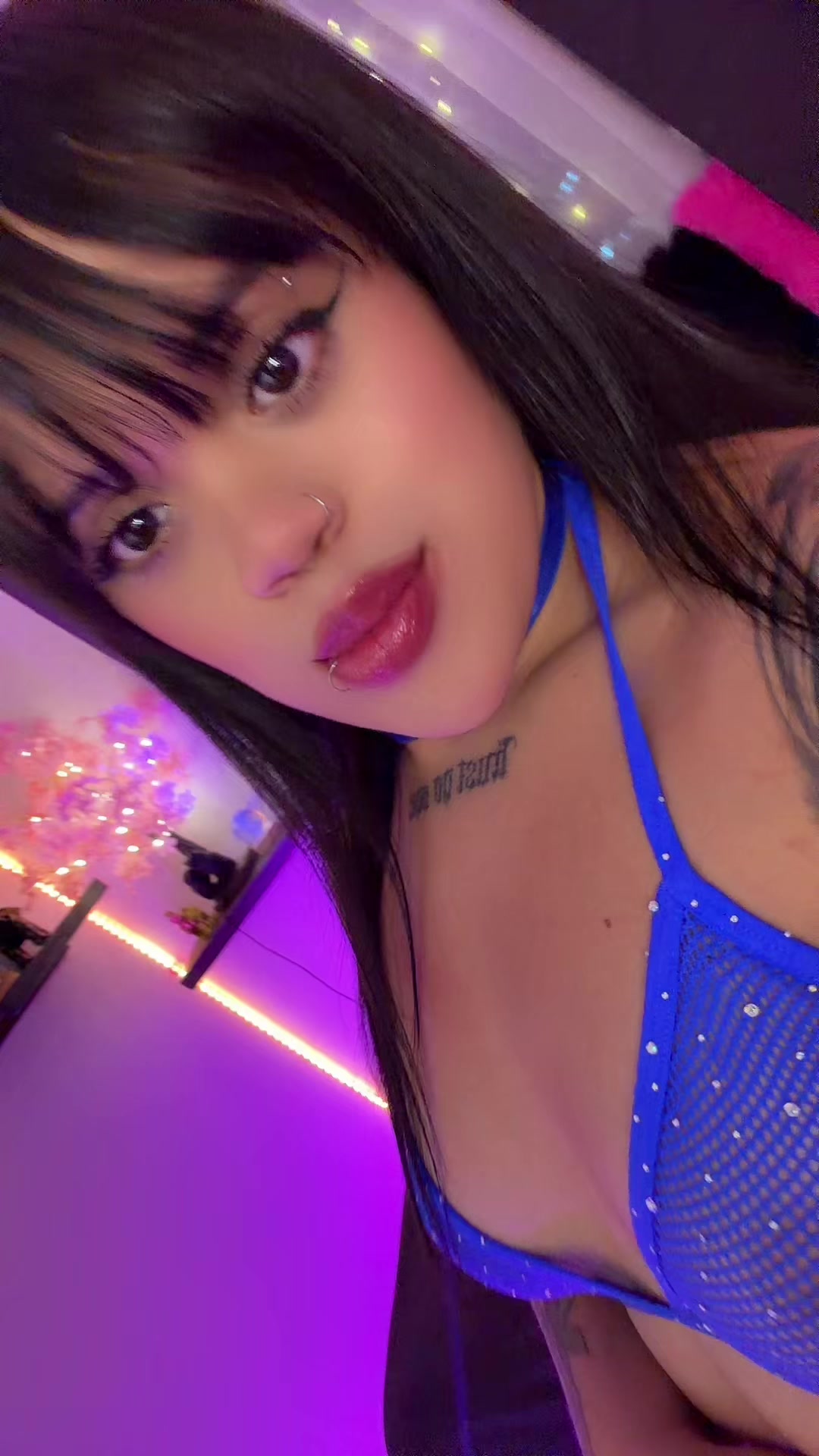 @SussyRoxy