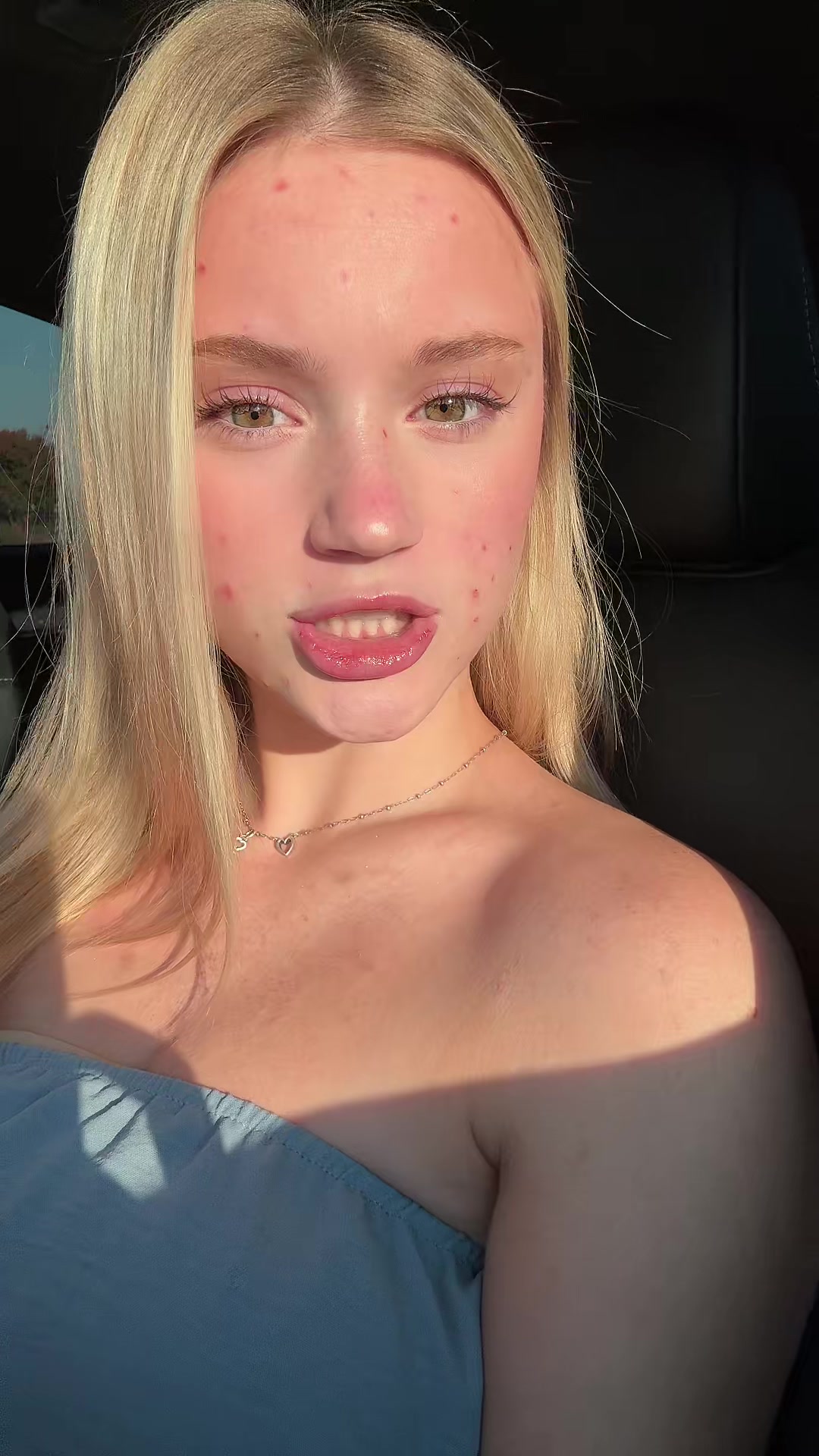 @maddiethompsn