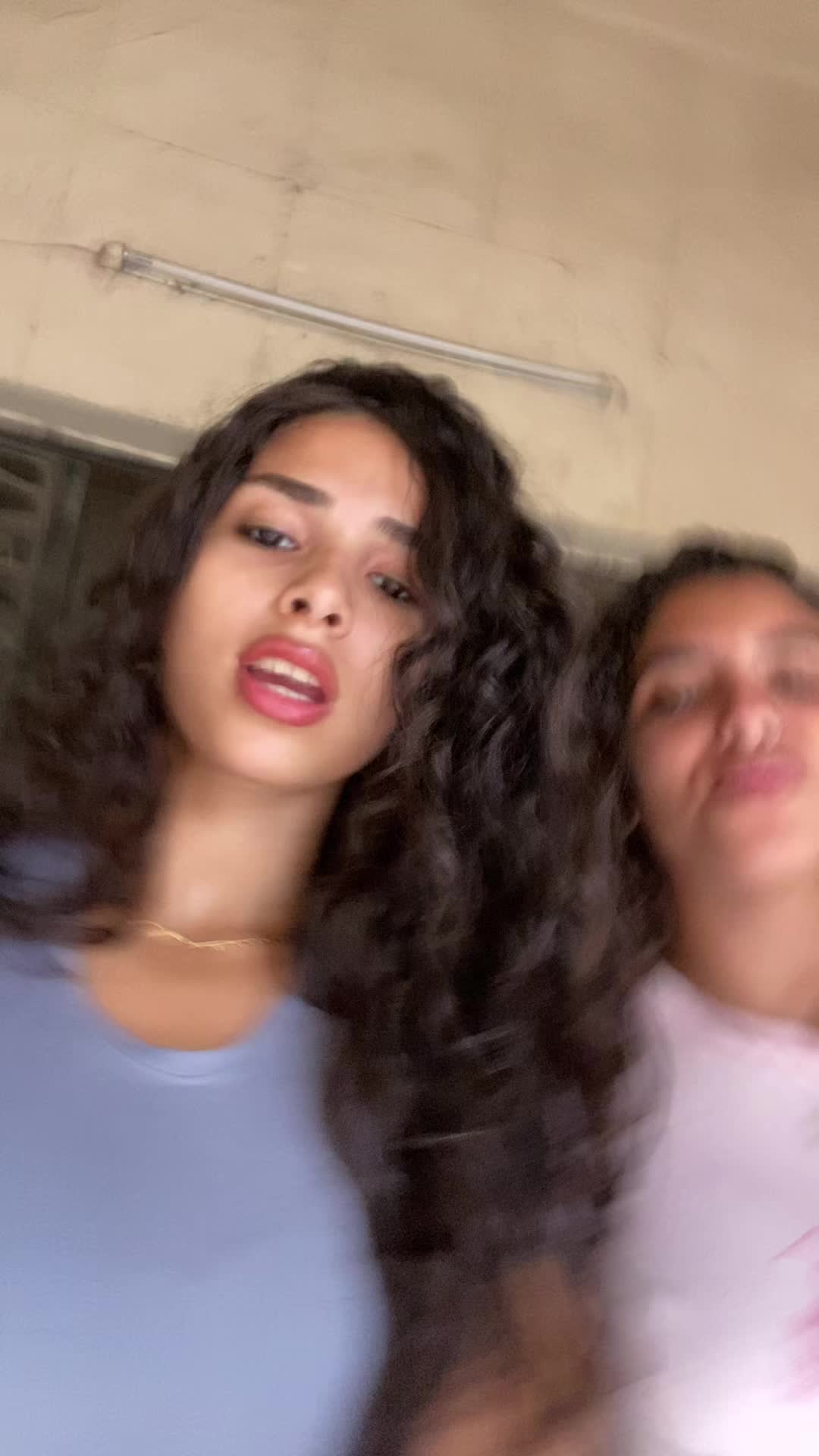 @LOJY