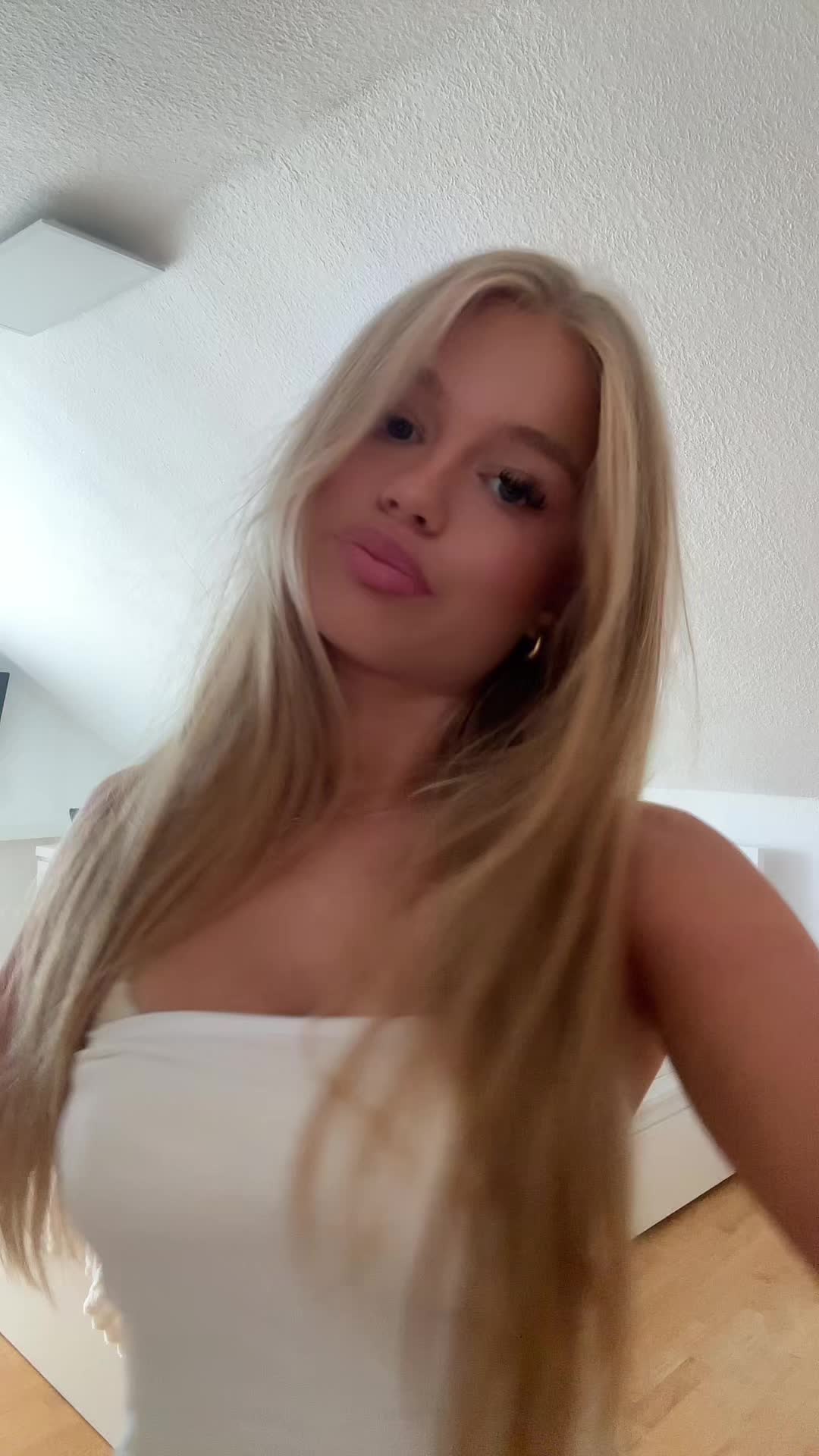 @hannahnikita_10