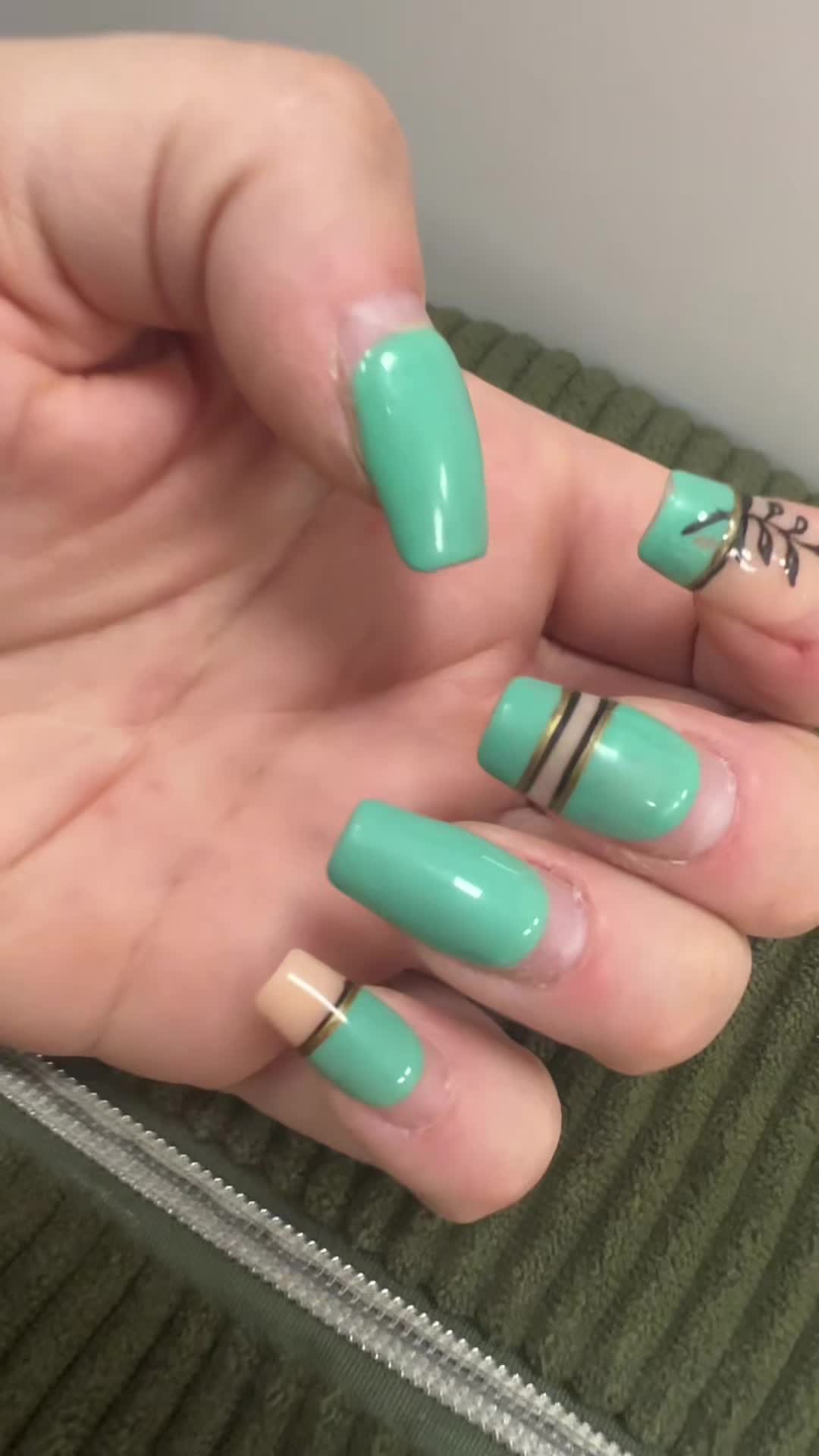 @ᑎIIᑎᗩᗩ 🌻