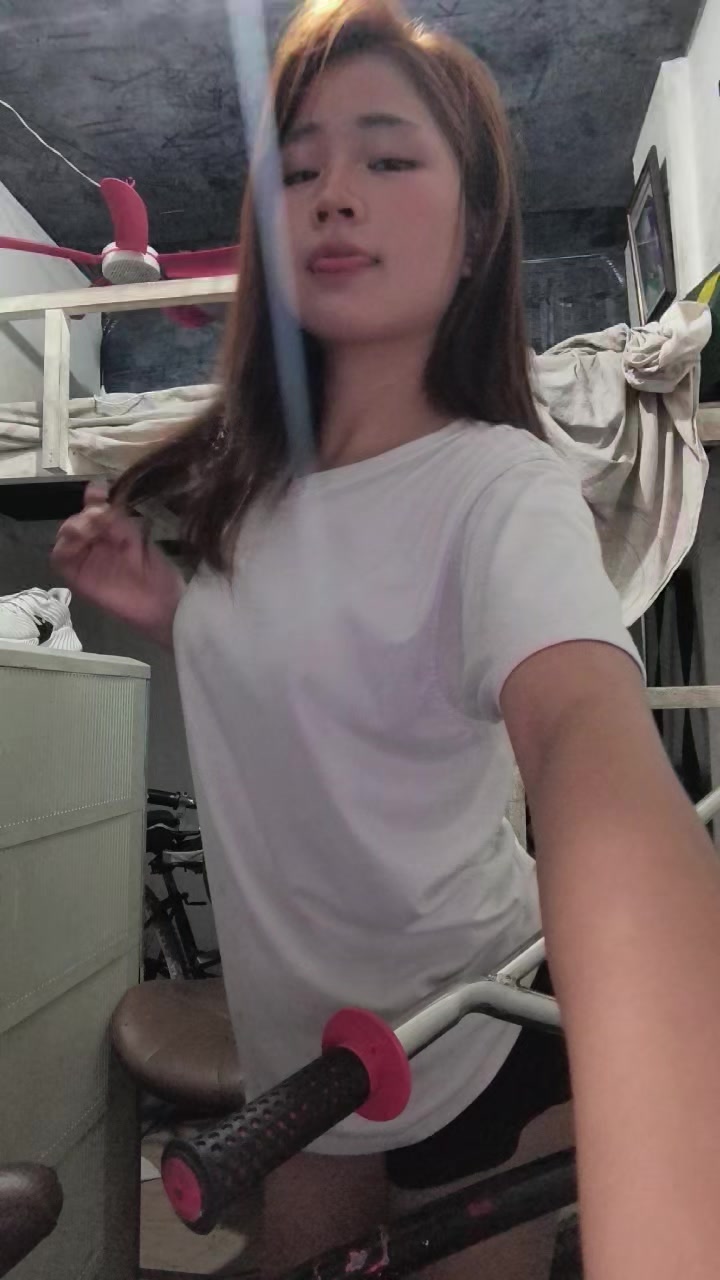 @𝑬𝒍𝒂𝒊𝑮𝒓𝒂𝒄𝒆