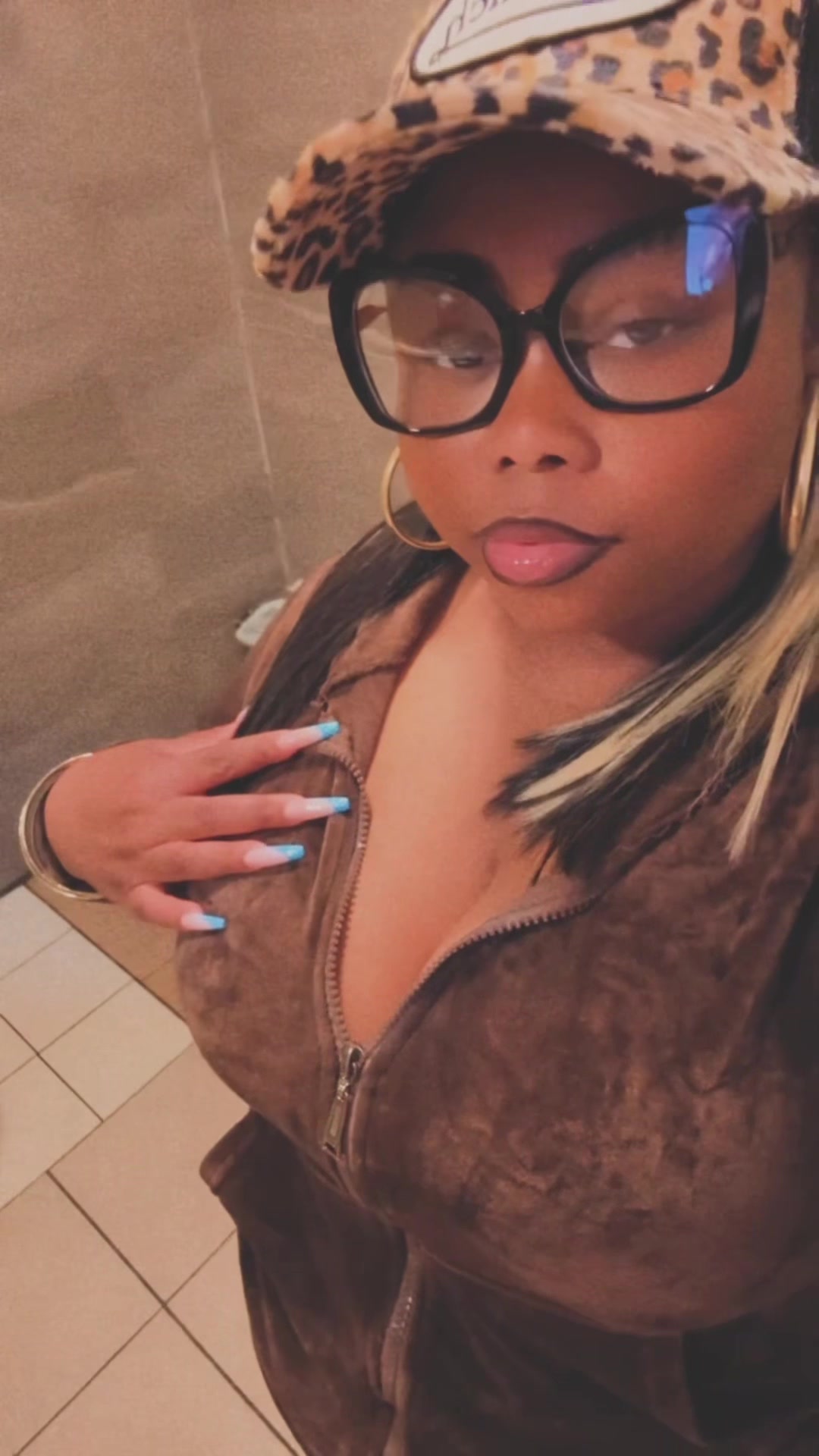 @Black_Marilyn
