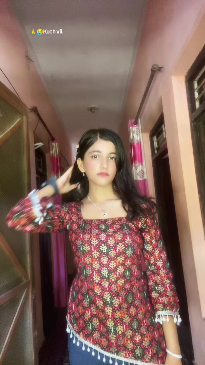 @Baarish🙈