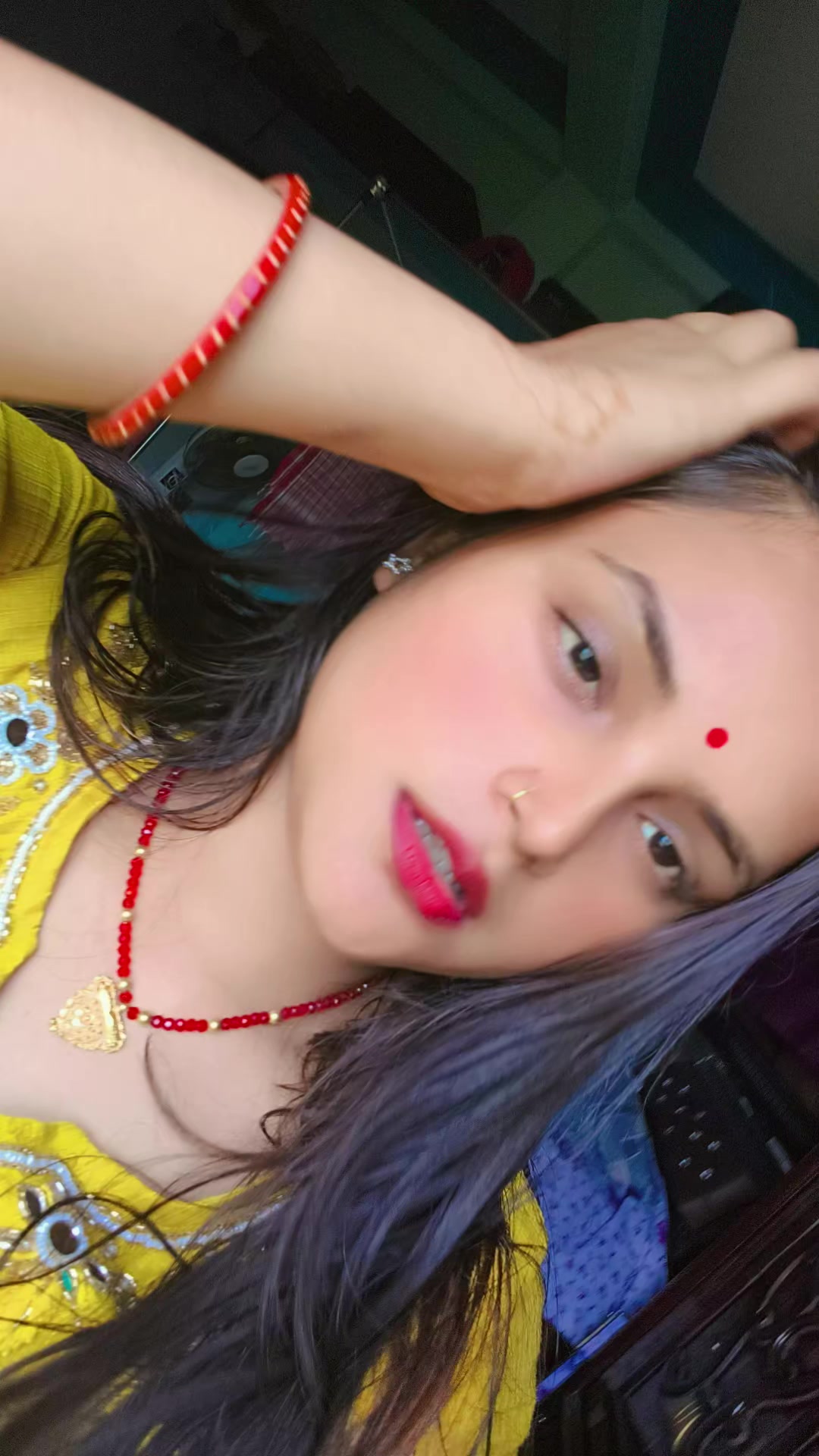 @Ani_sha❤️✌️🦋