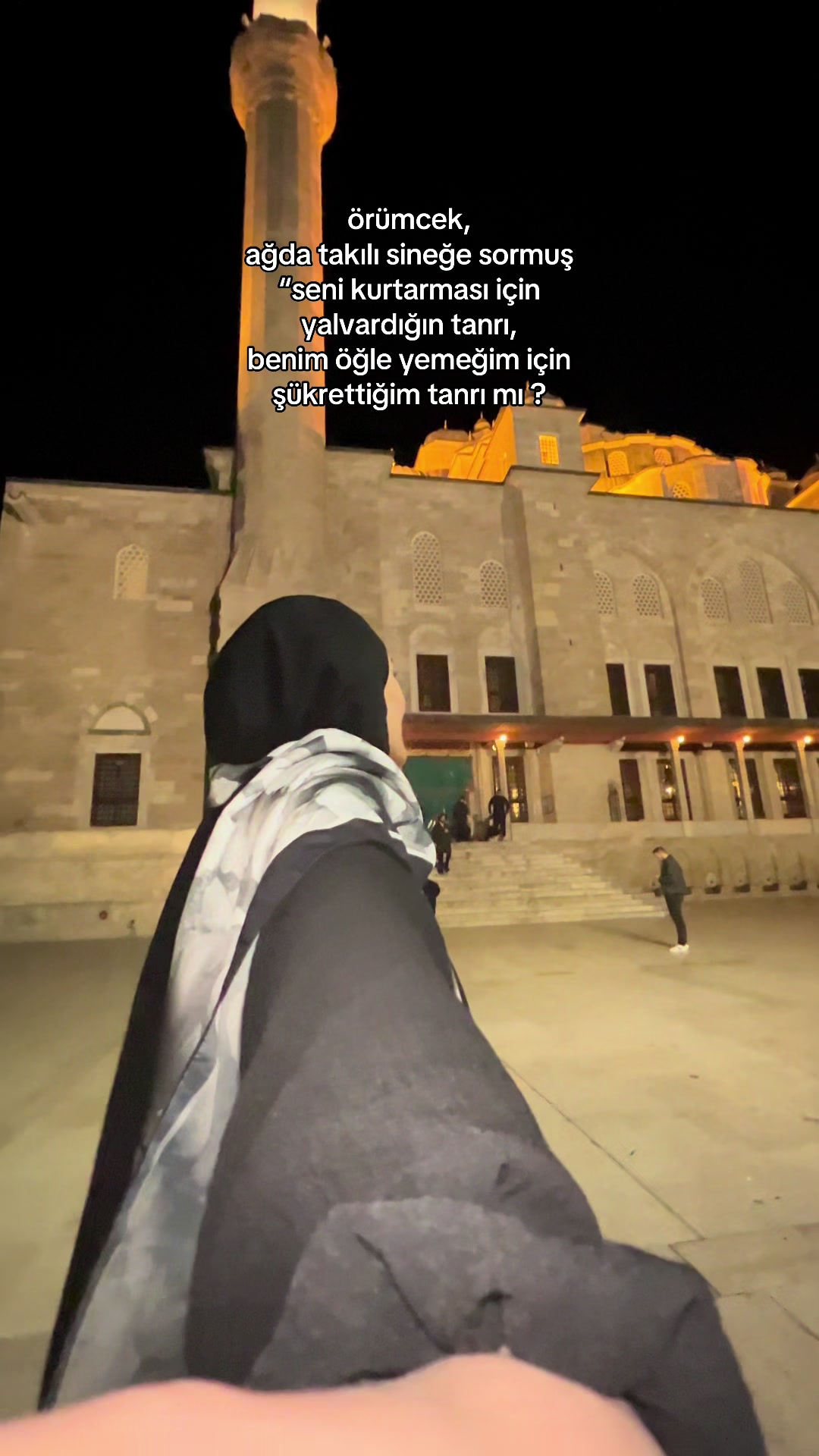 @ℐ̇𝓇ℯ𝓂𐙚˚⋆.ೃ࿔*:･