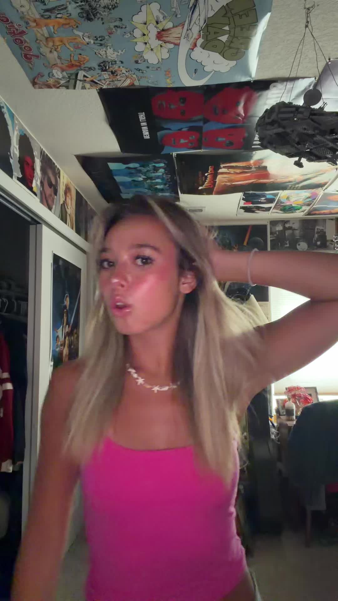 @Lily
