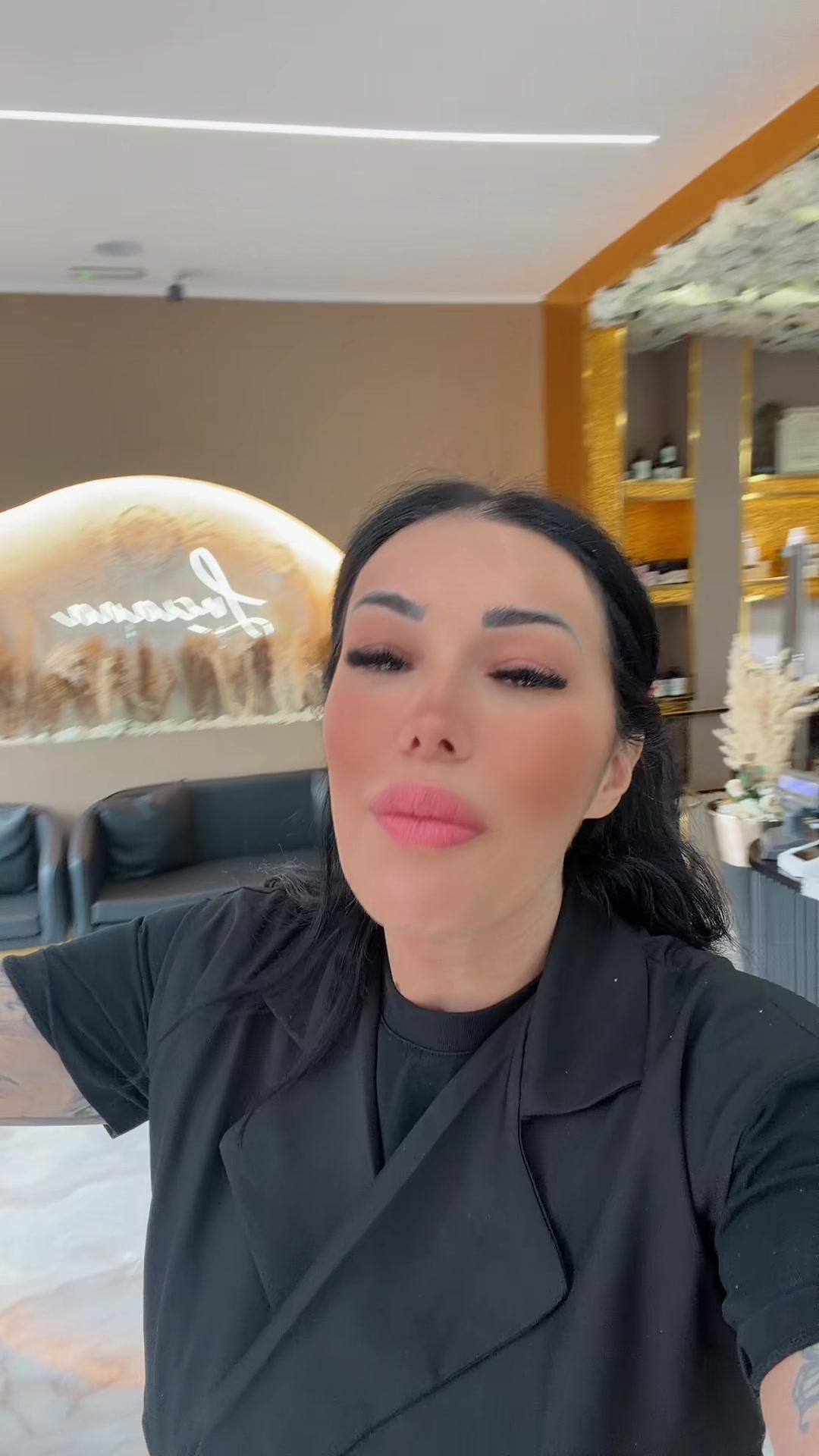 @LUCIANA HAIR