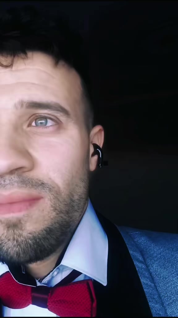 @charaf green eyes๐๐๐
